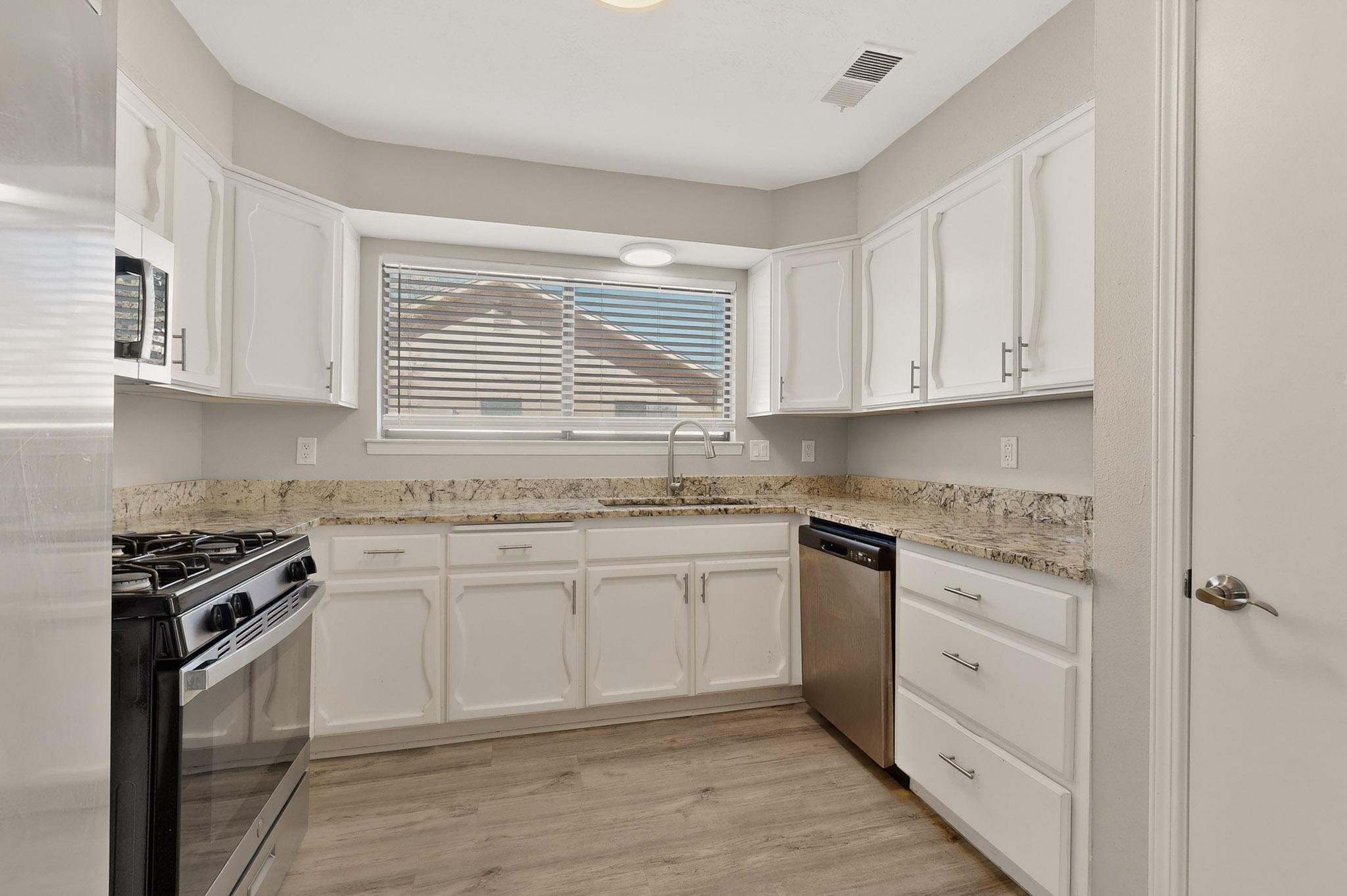 1111 Granada Hills Court NE