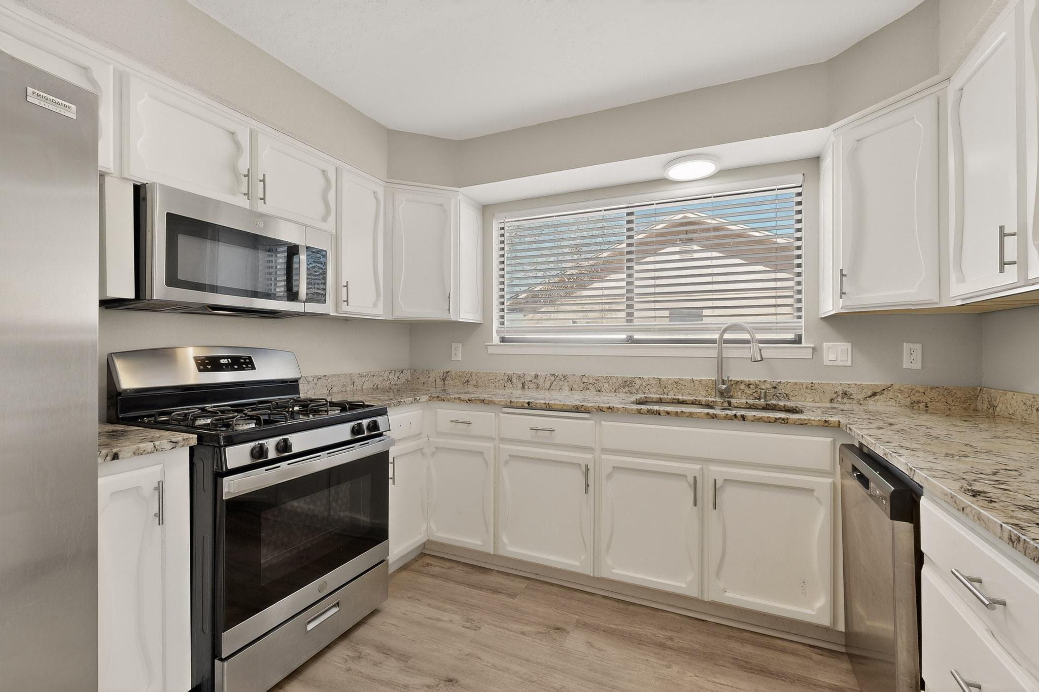 1111 Granada Hills Court NE