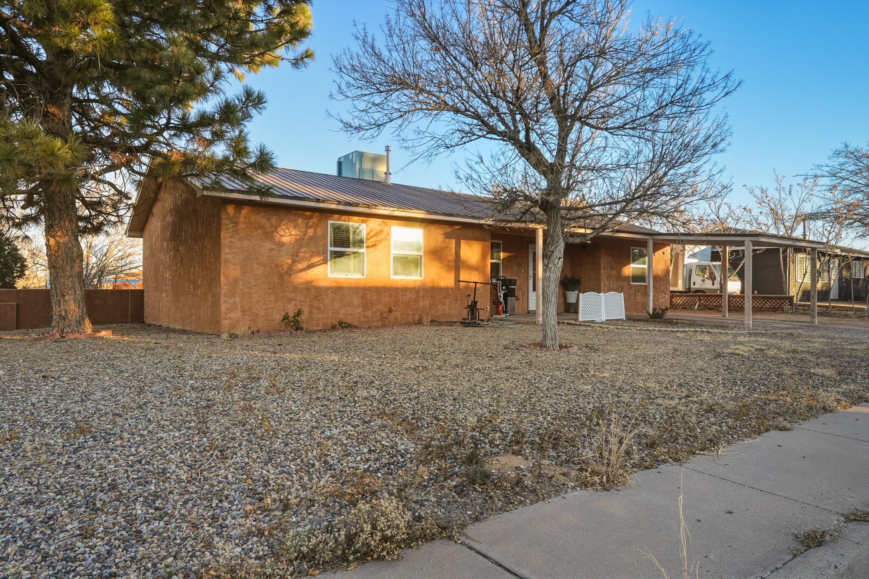 1700 Gschwind Place SW