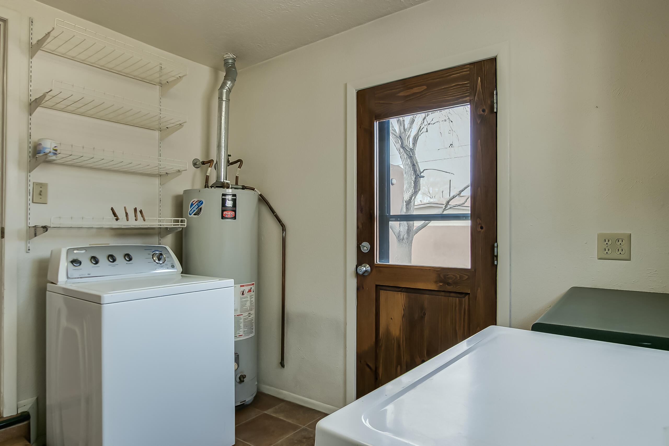 1857 Florida Street NE