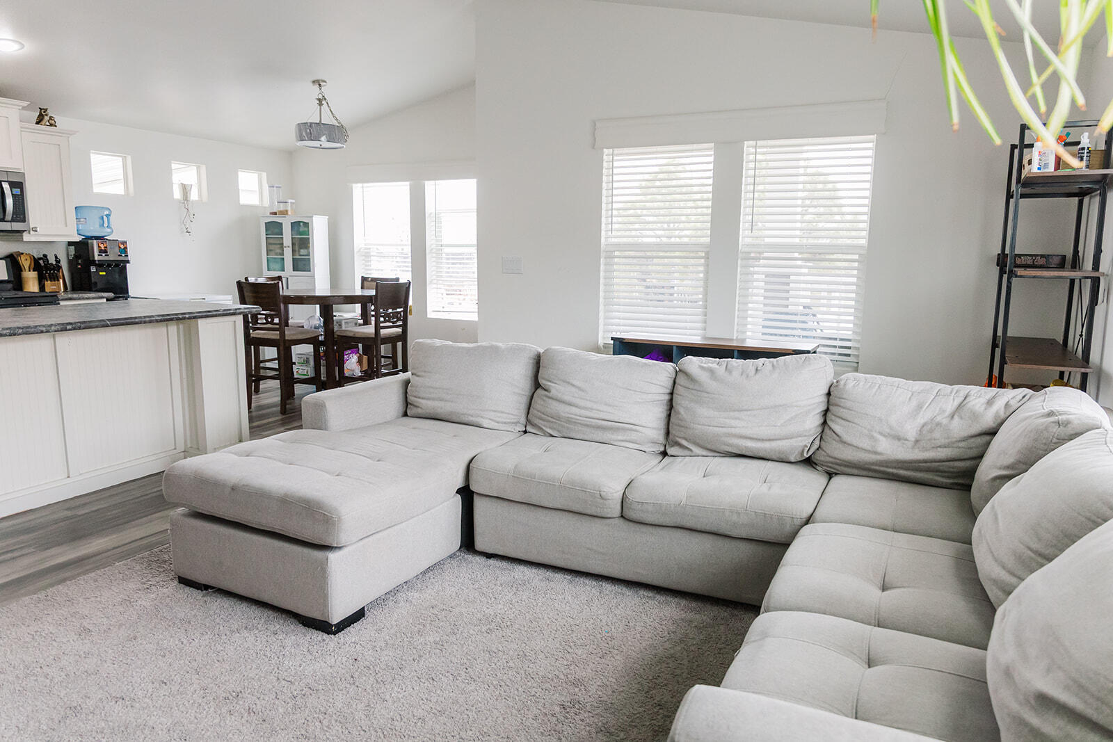 362 E Antelope Circle SE