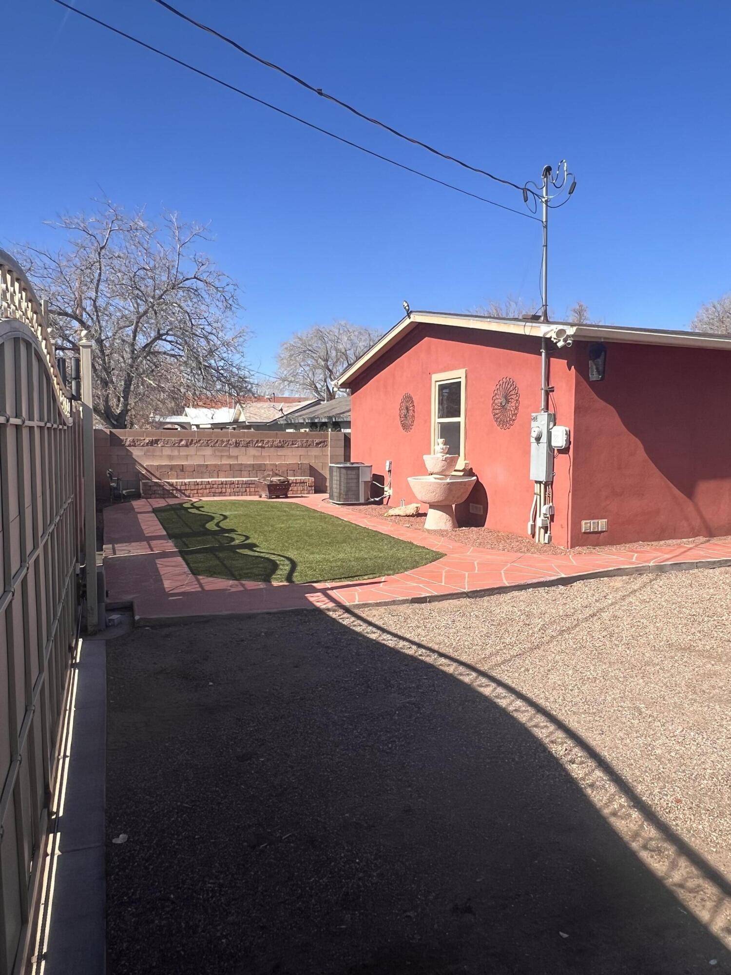 2713 Barcelona Road SW