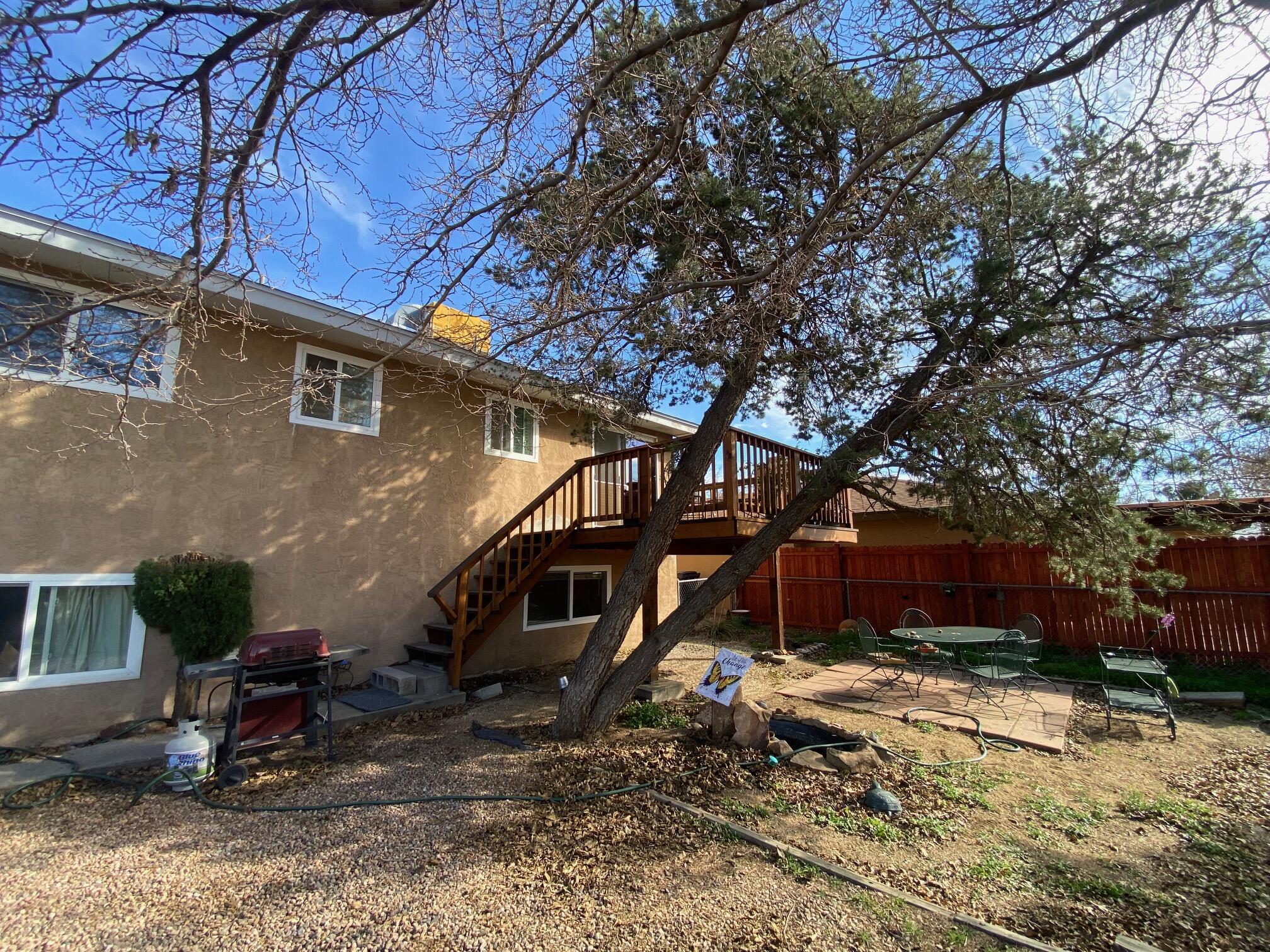 1921 Chelwood Park Boulevard NE