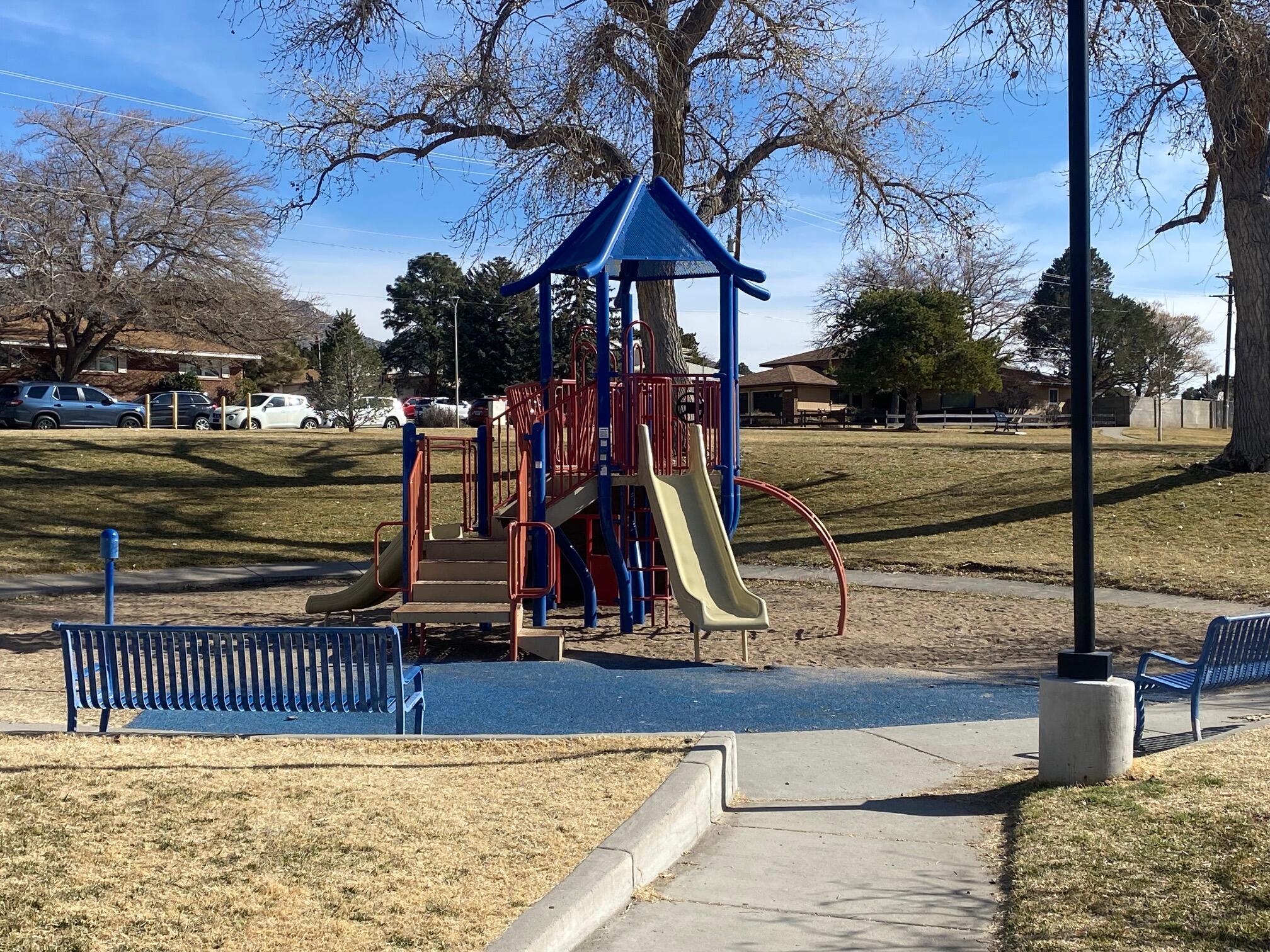 1921 Chelwood Park Boulevard NE