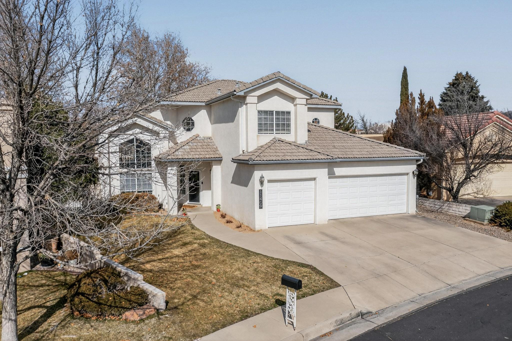 11409 Pine Top Lane NE
