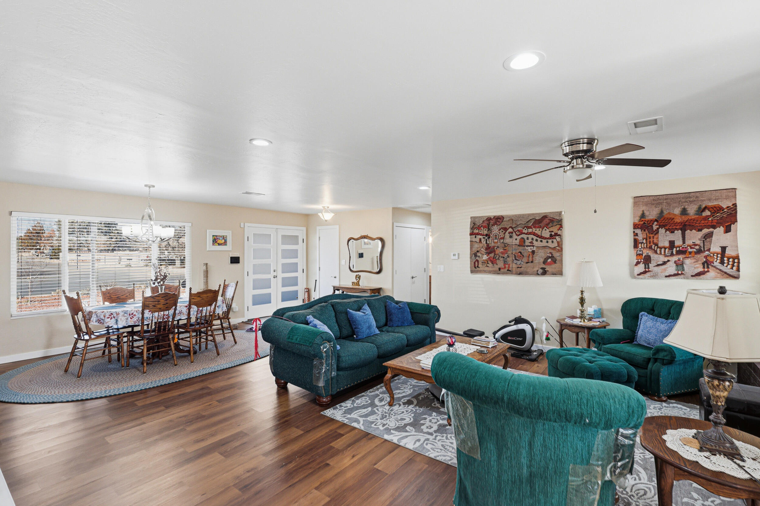 321 Hillandale Avenue