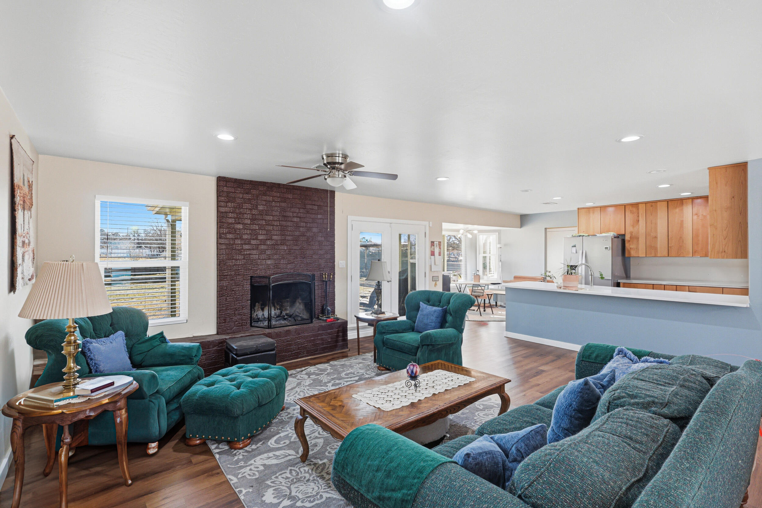 321 Hillandale Avenue