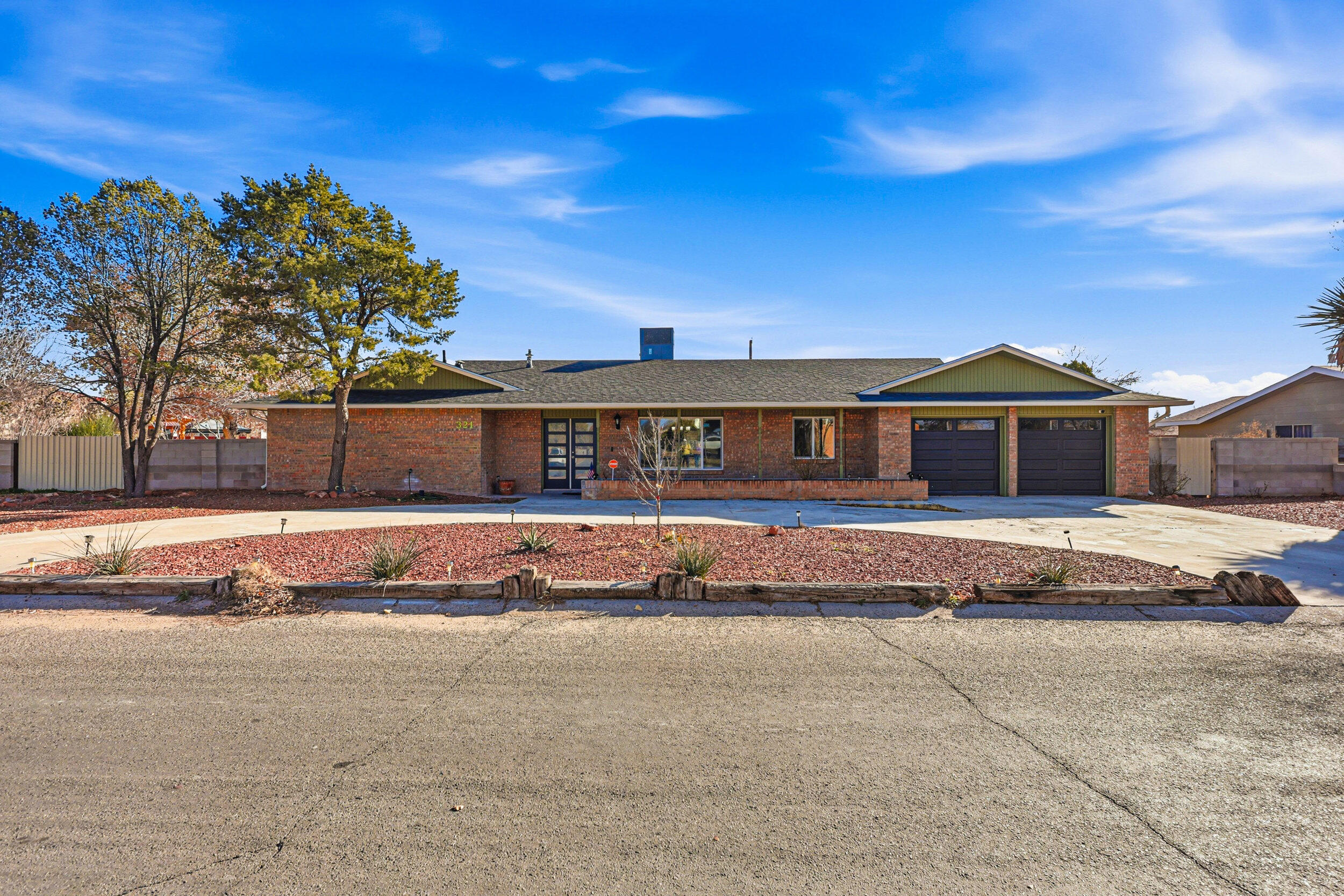 321 Hillandale Avenue