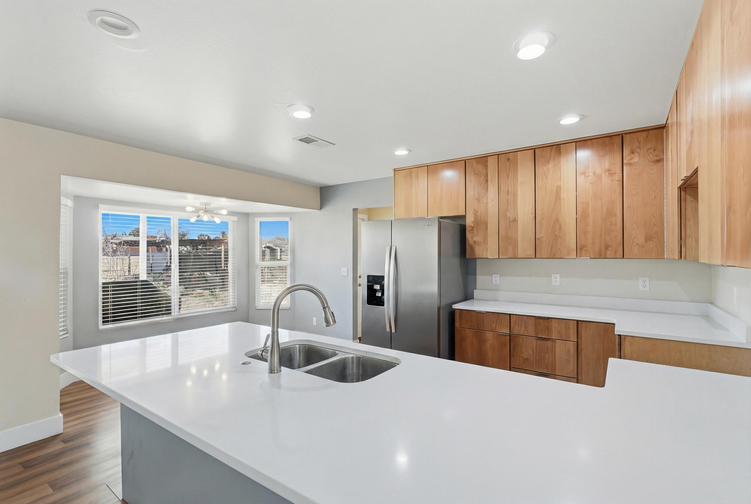 321 Hillandale Avenue