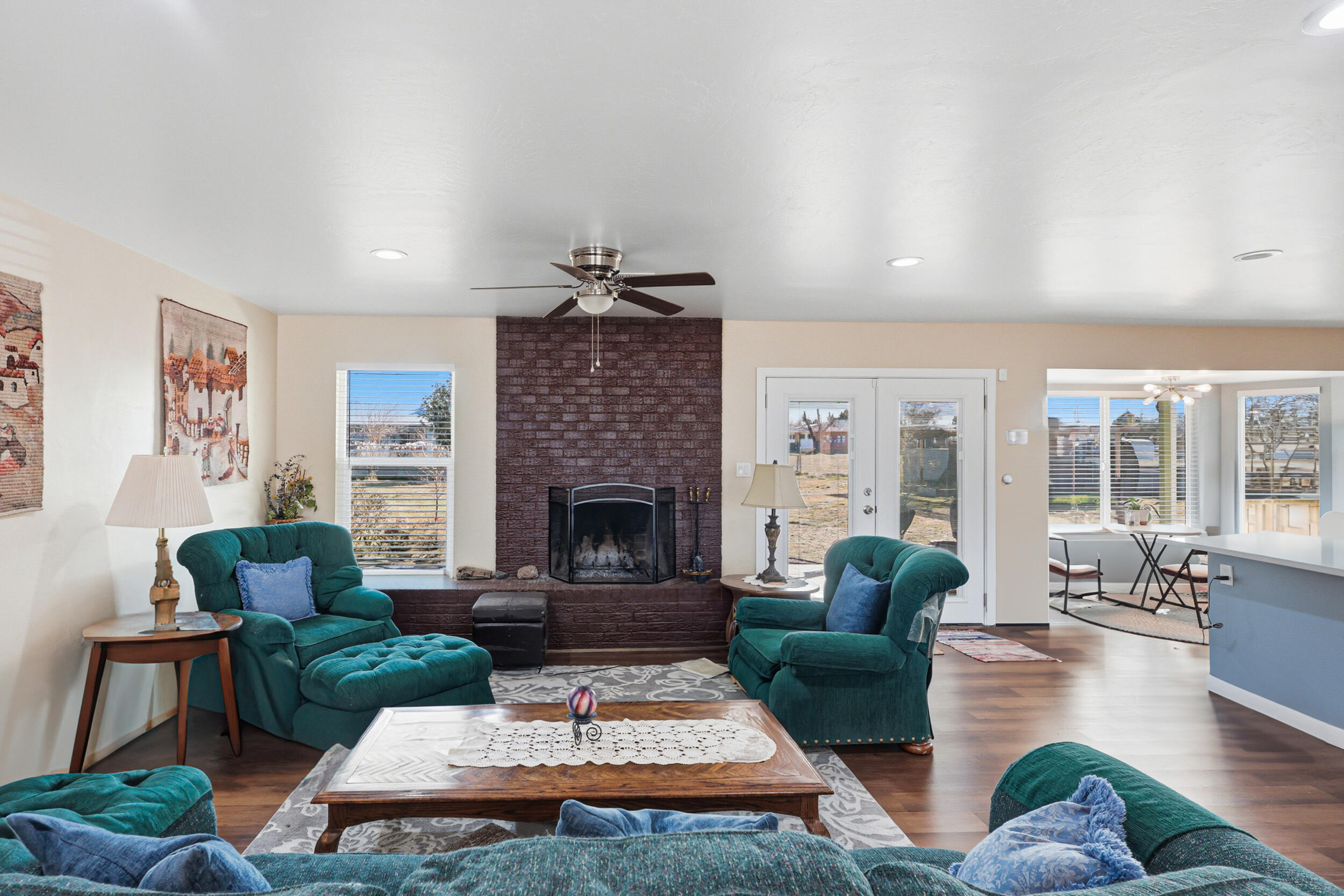 321 Hillandale Avenue