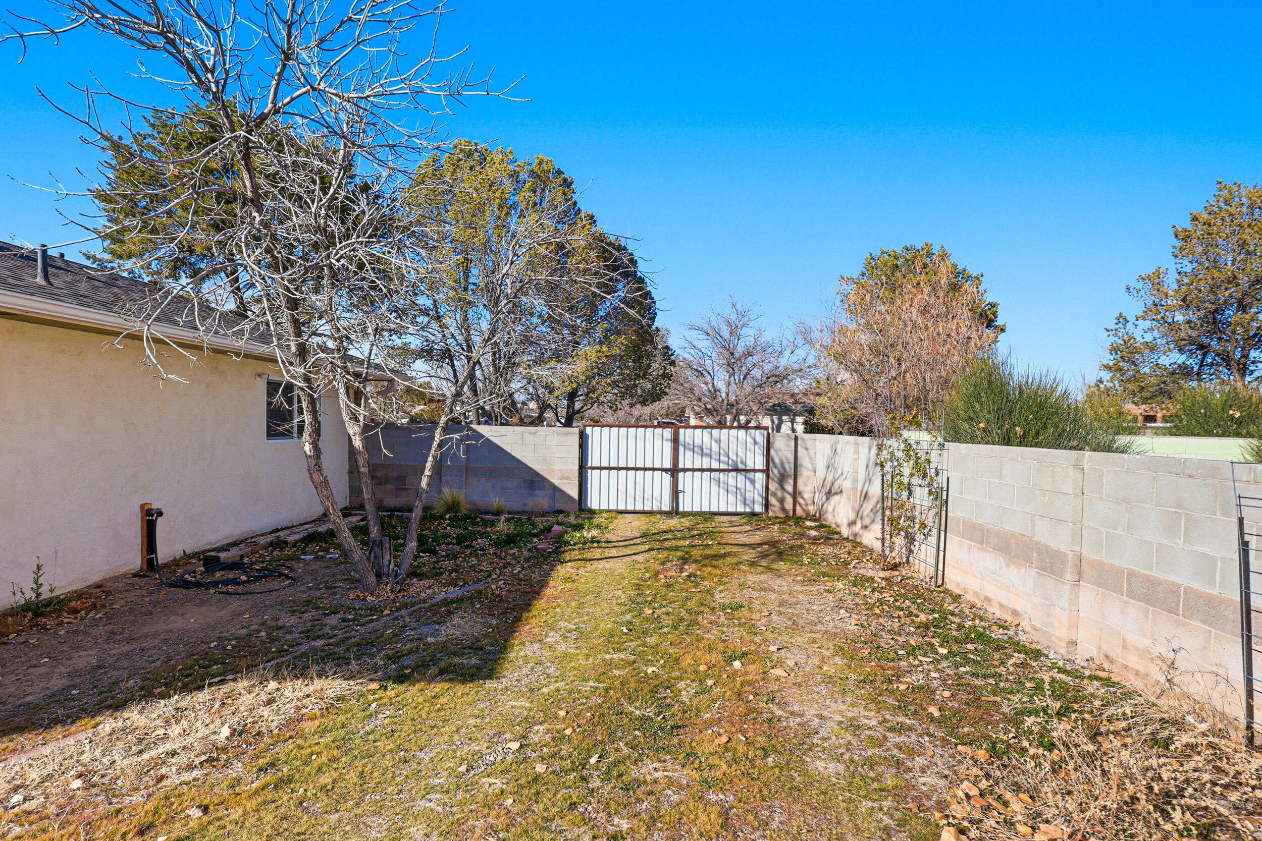 321 Hillandale Avenue