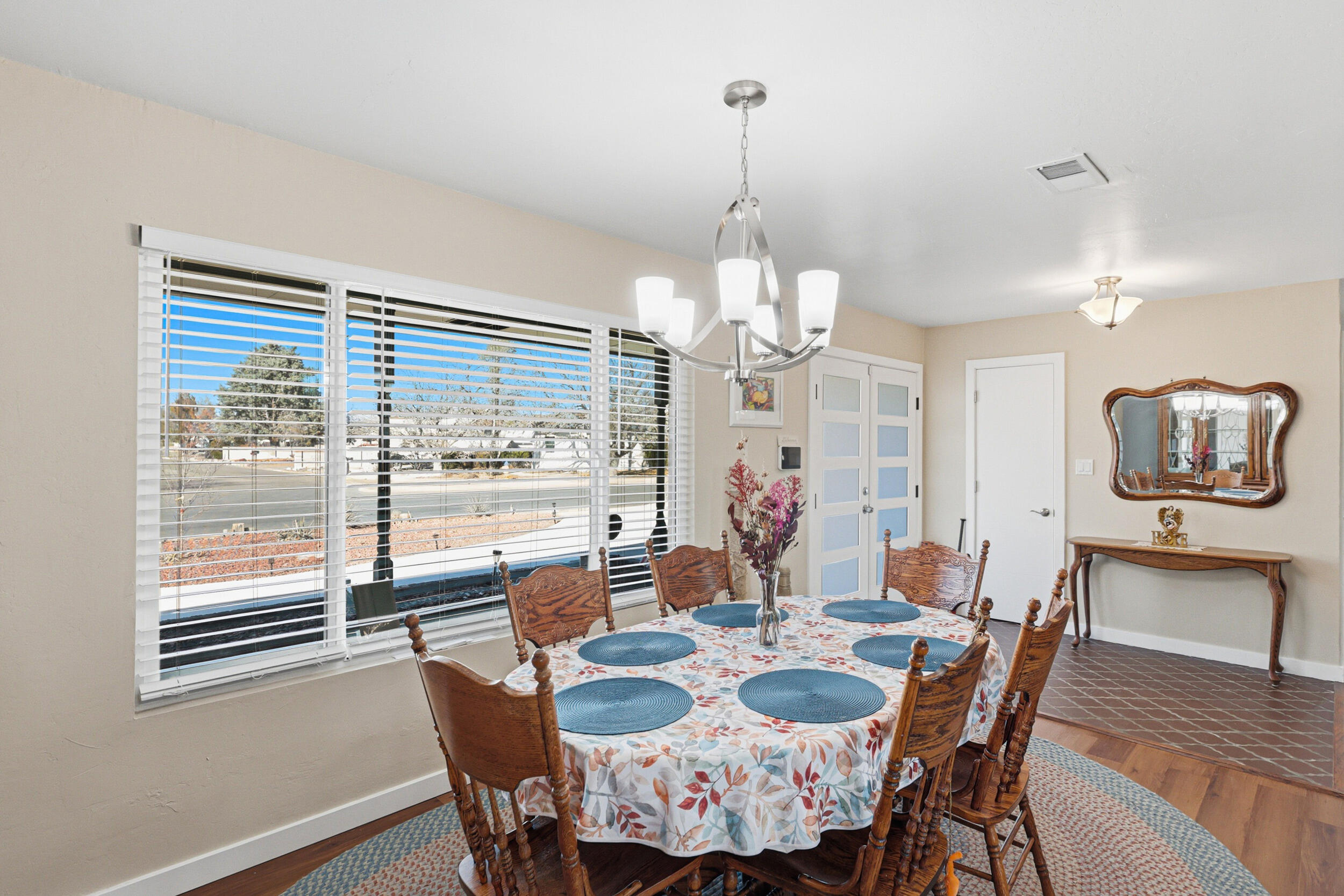 321 Hillandale Avenue