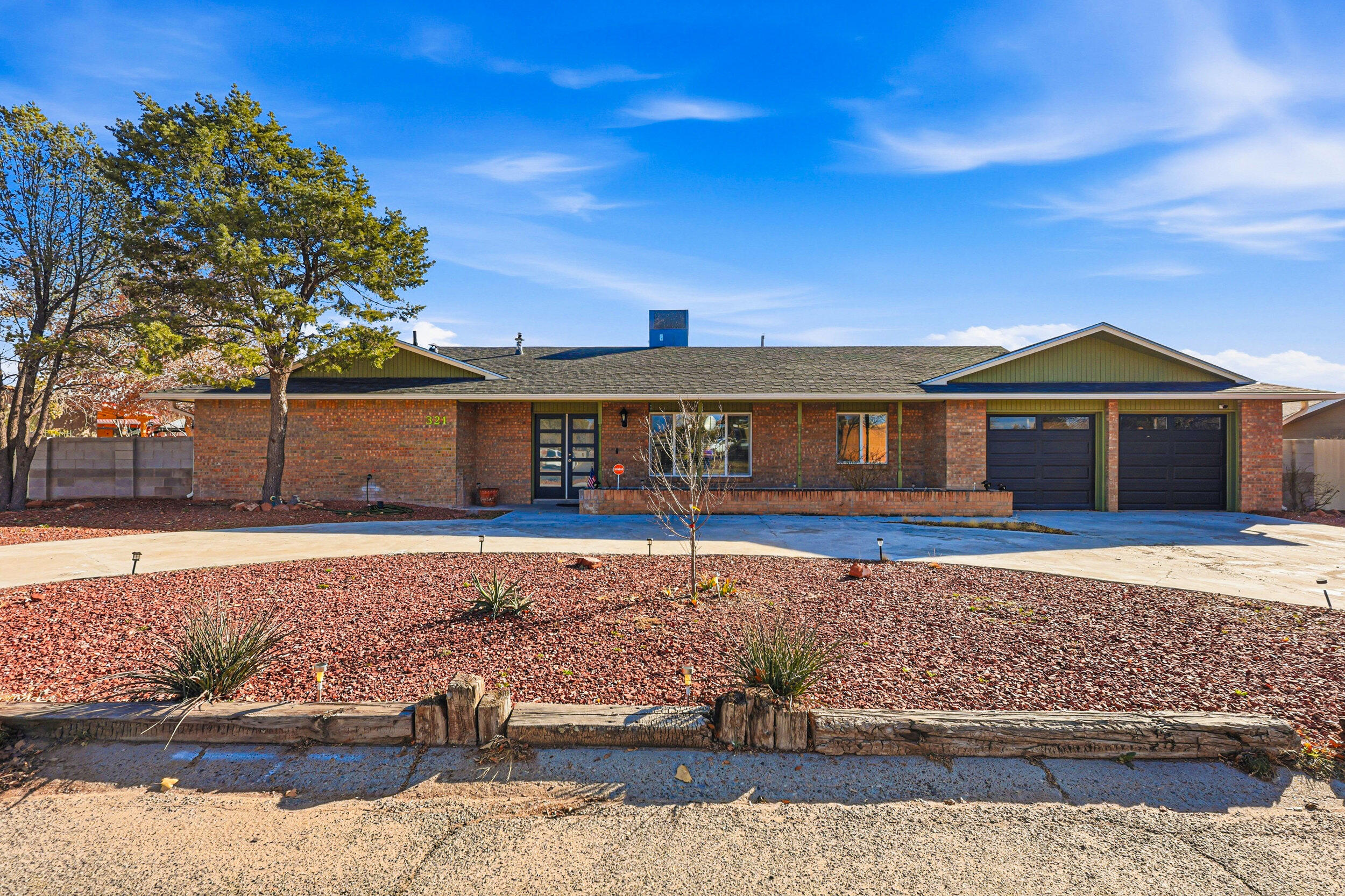 321 Hillandale Avenue