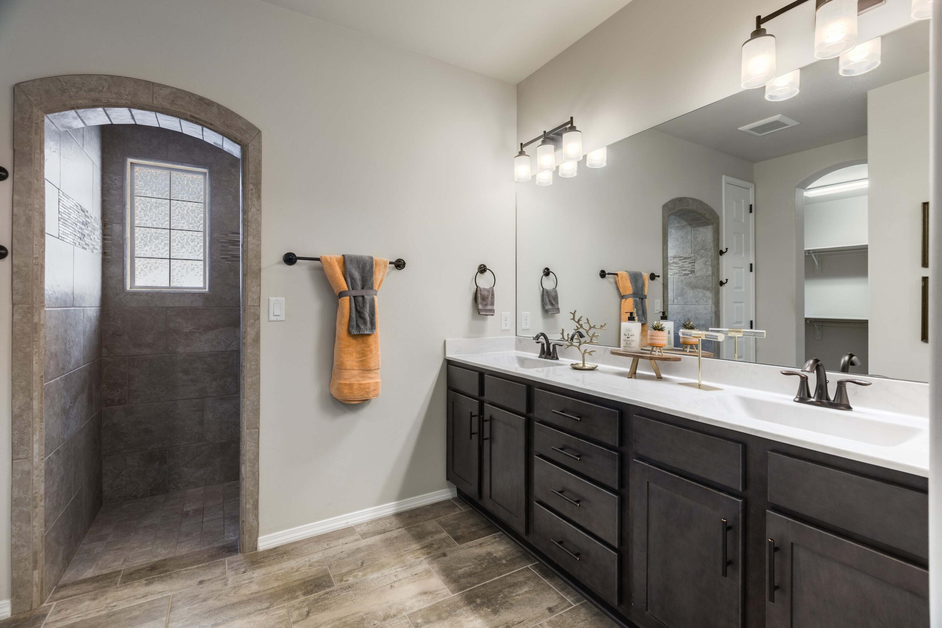 4081 Mountain Trail Loop NE