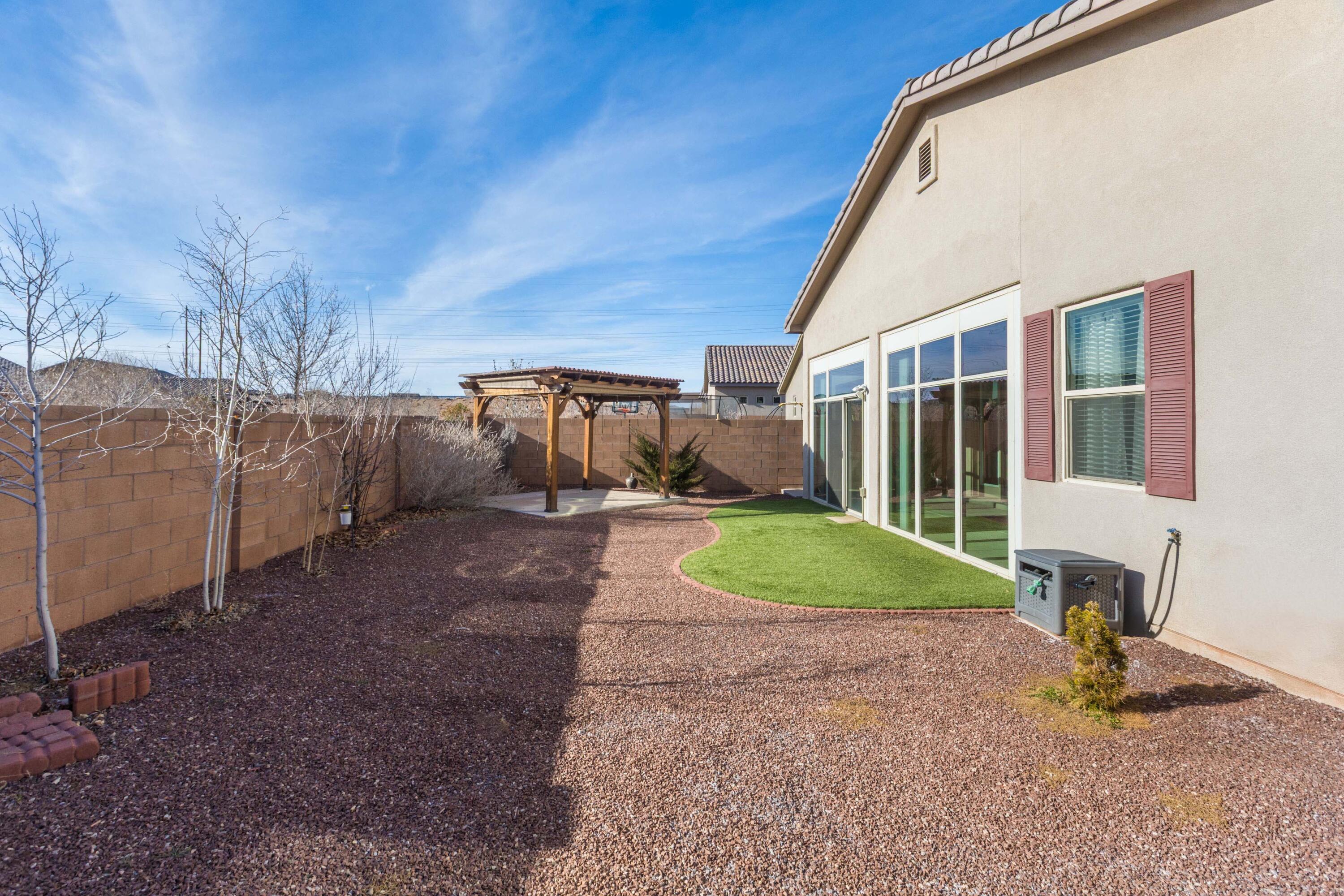 4081 Mountain Trail Loop NE