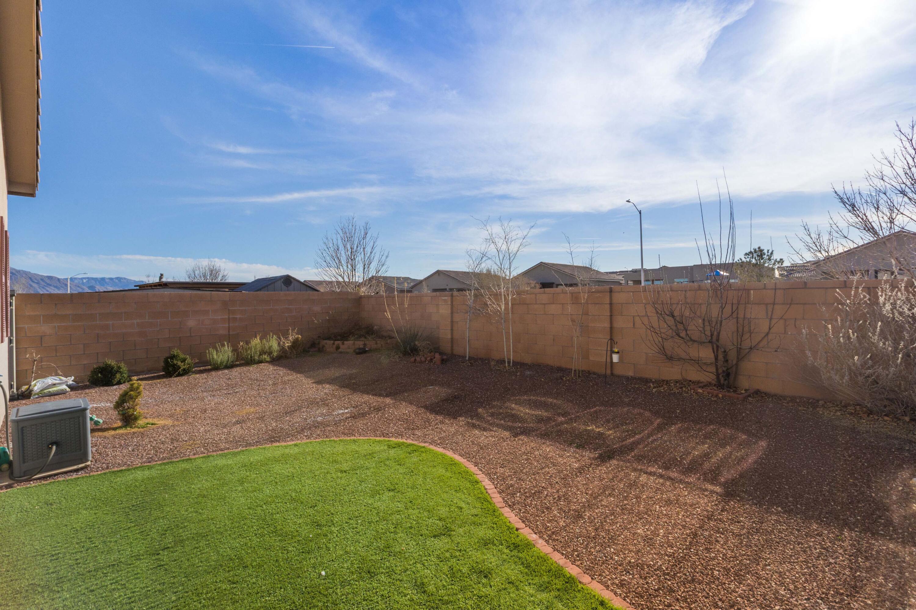 4081 Mountain Trail Loop NE