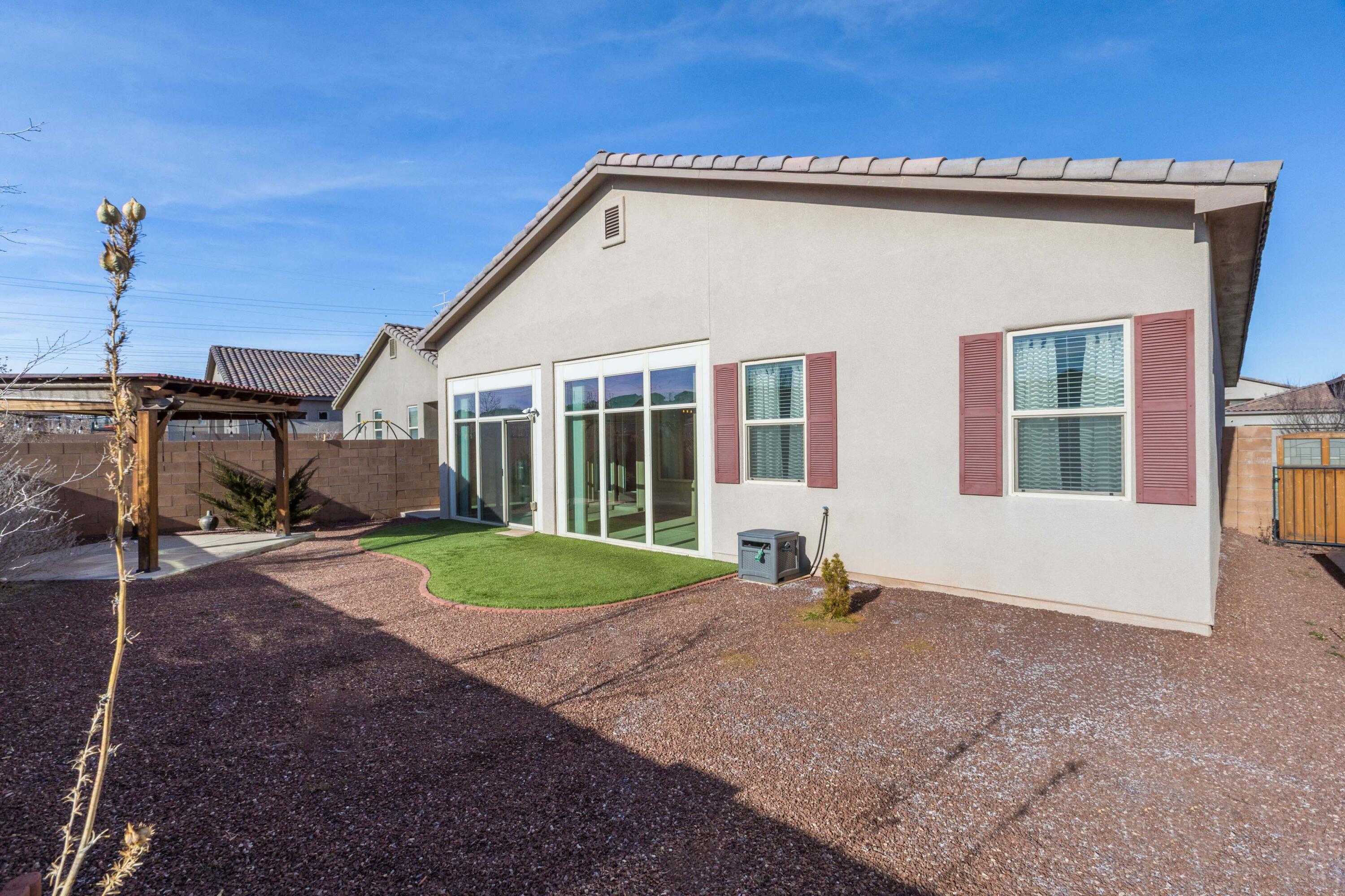4081 Mountain Trail Loop NE