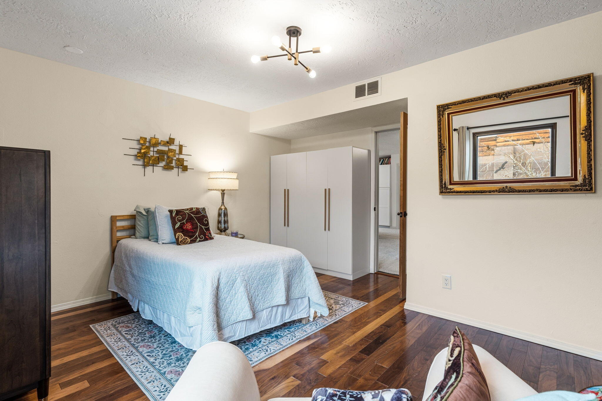 9700 Admiral Nimitz Avenue NE