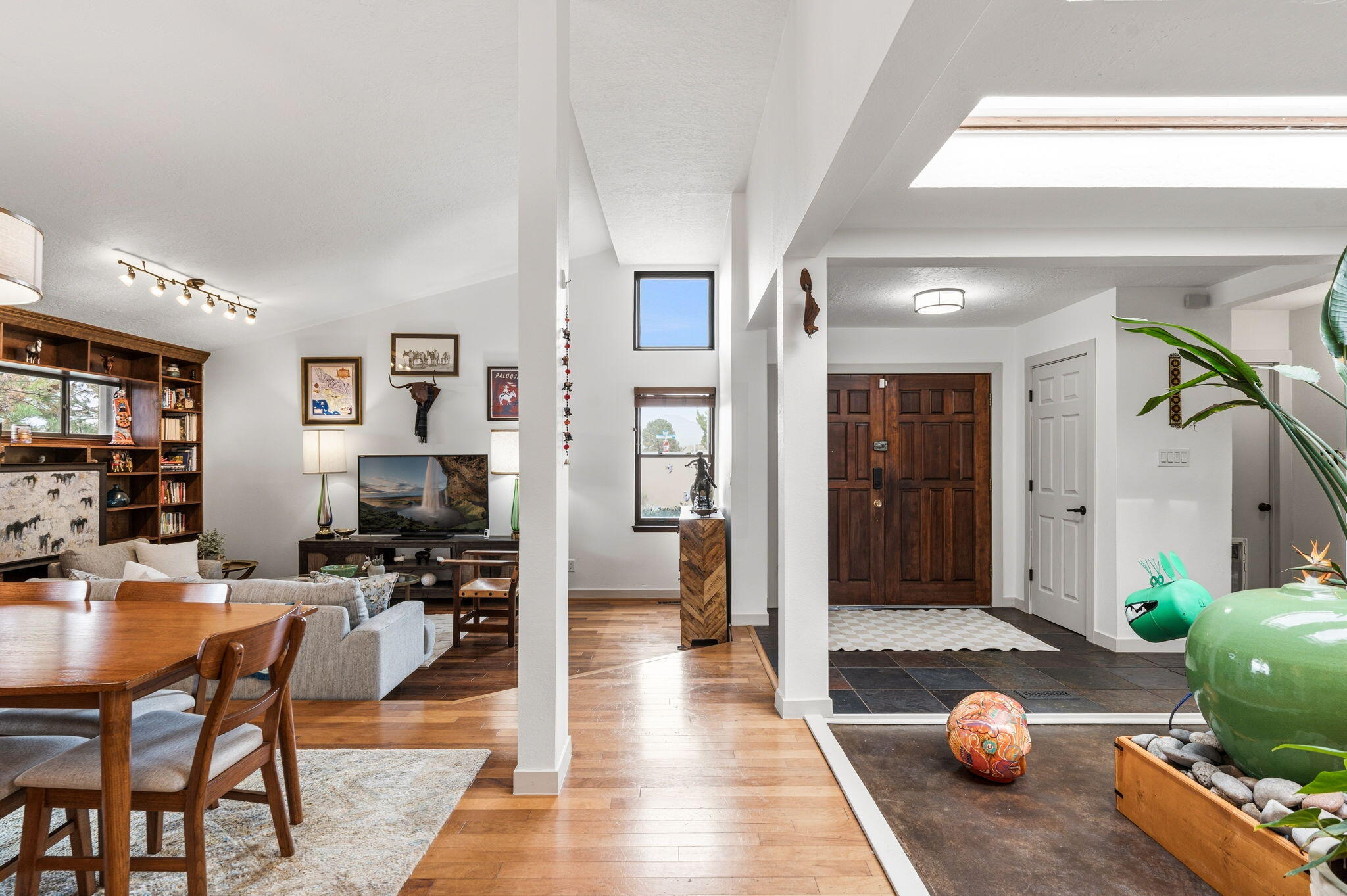 9700 Admiral Nimitz Avenue NE