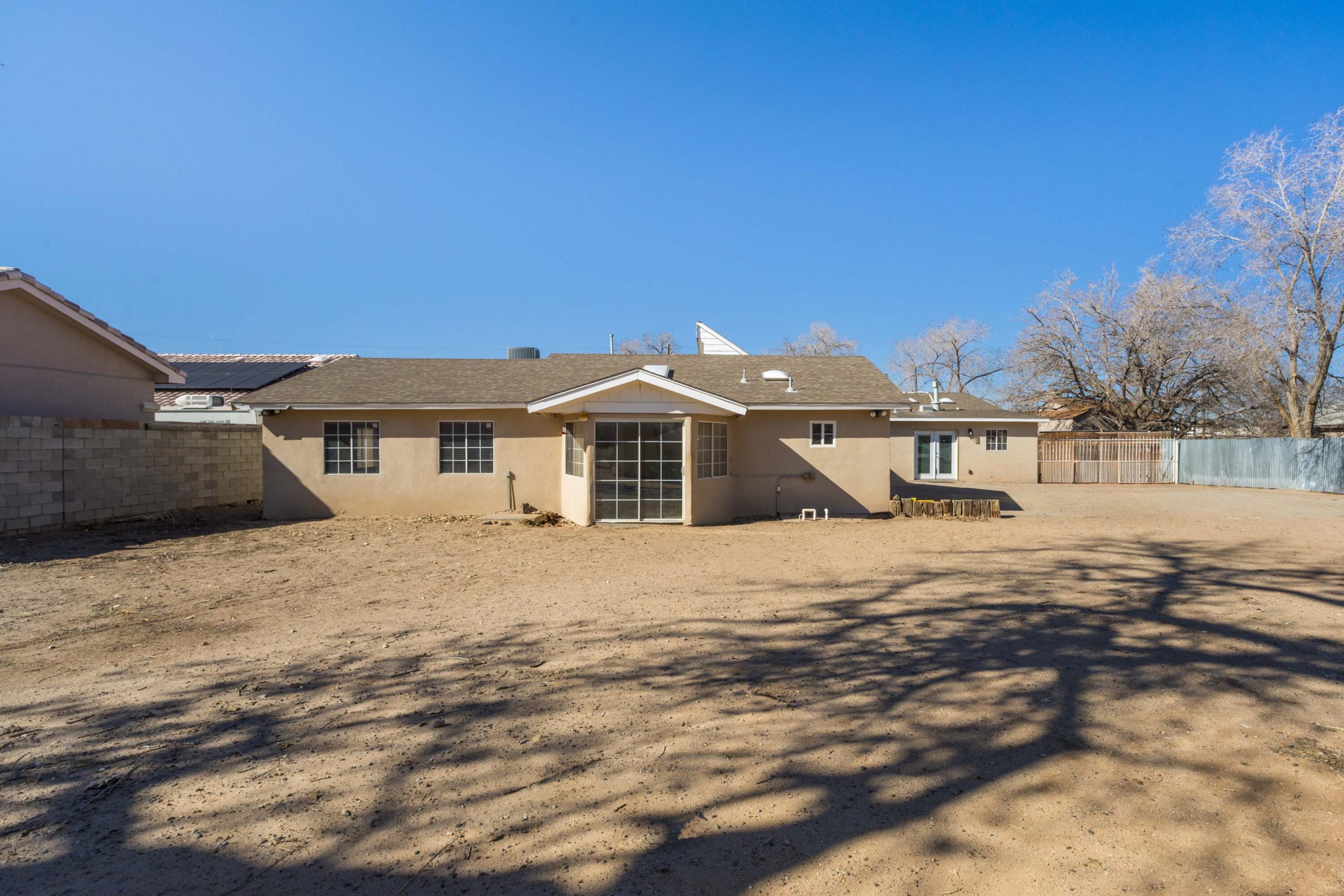 1048 Goff Boulevard SW