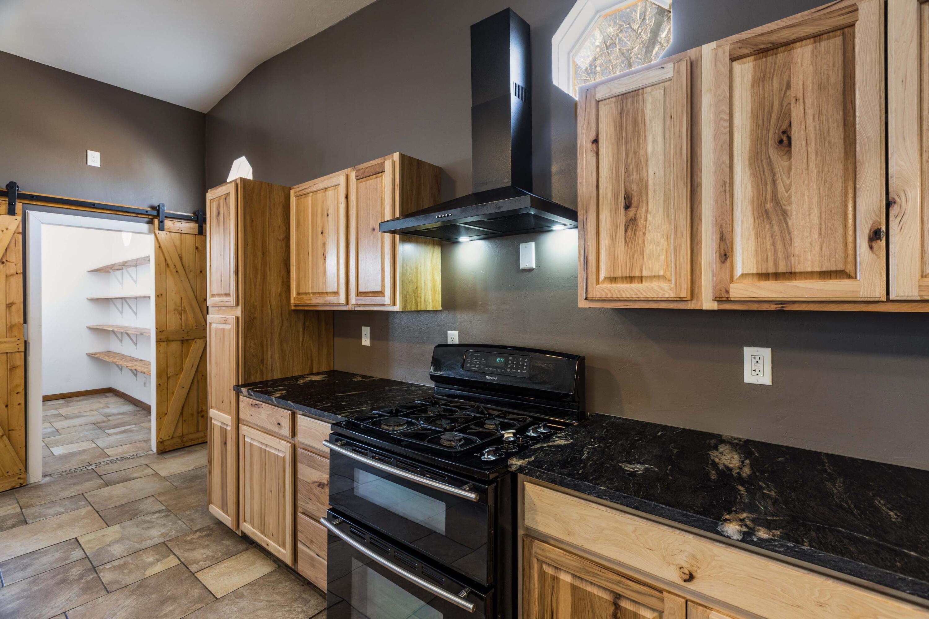 1048 Goff Boulevard SW