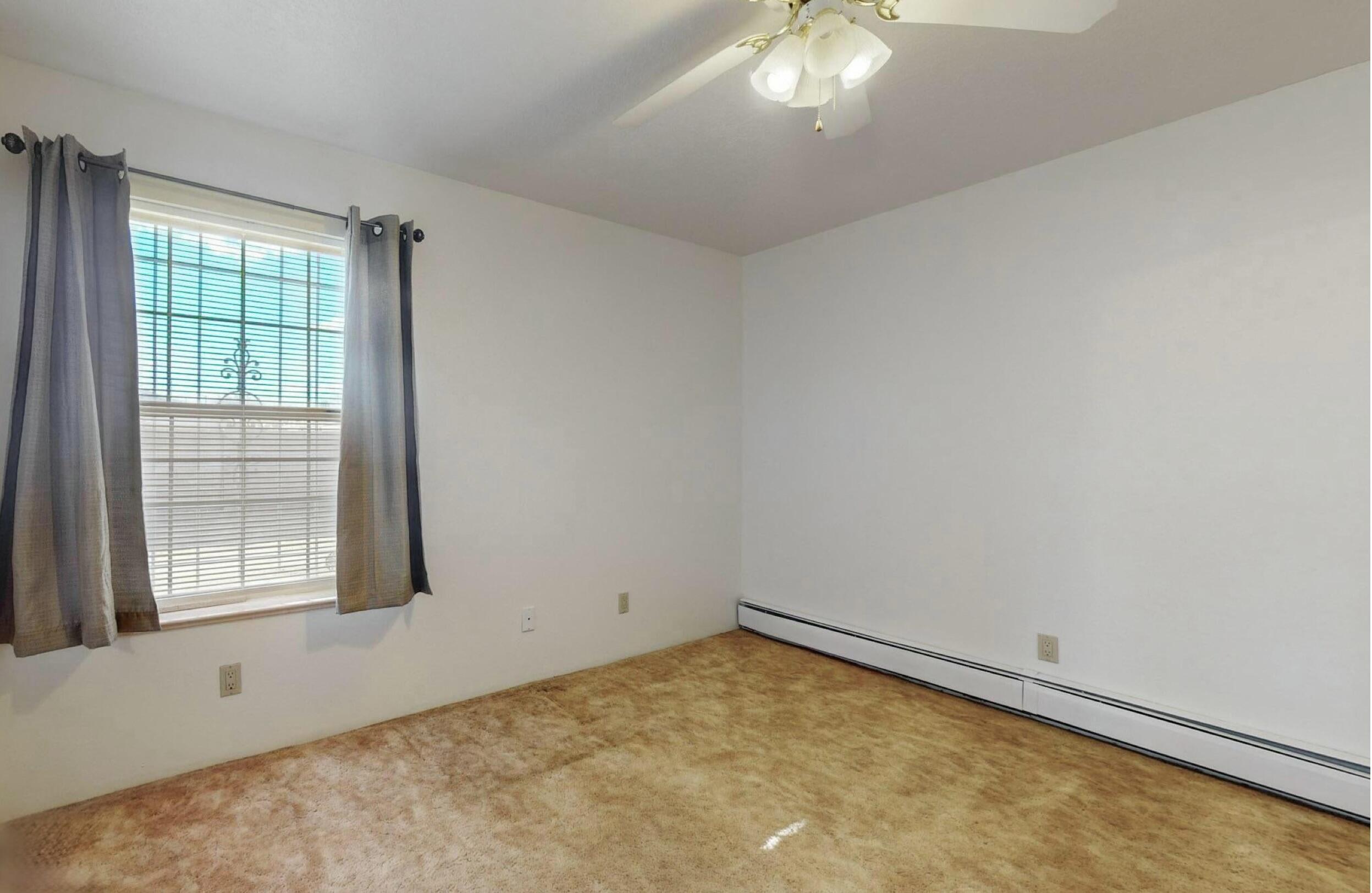 921 Romadora Lane SW