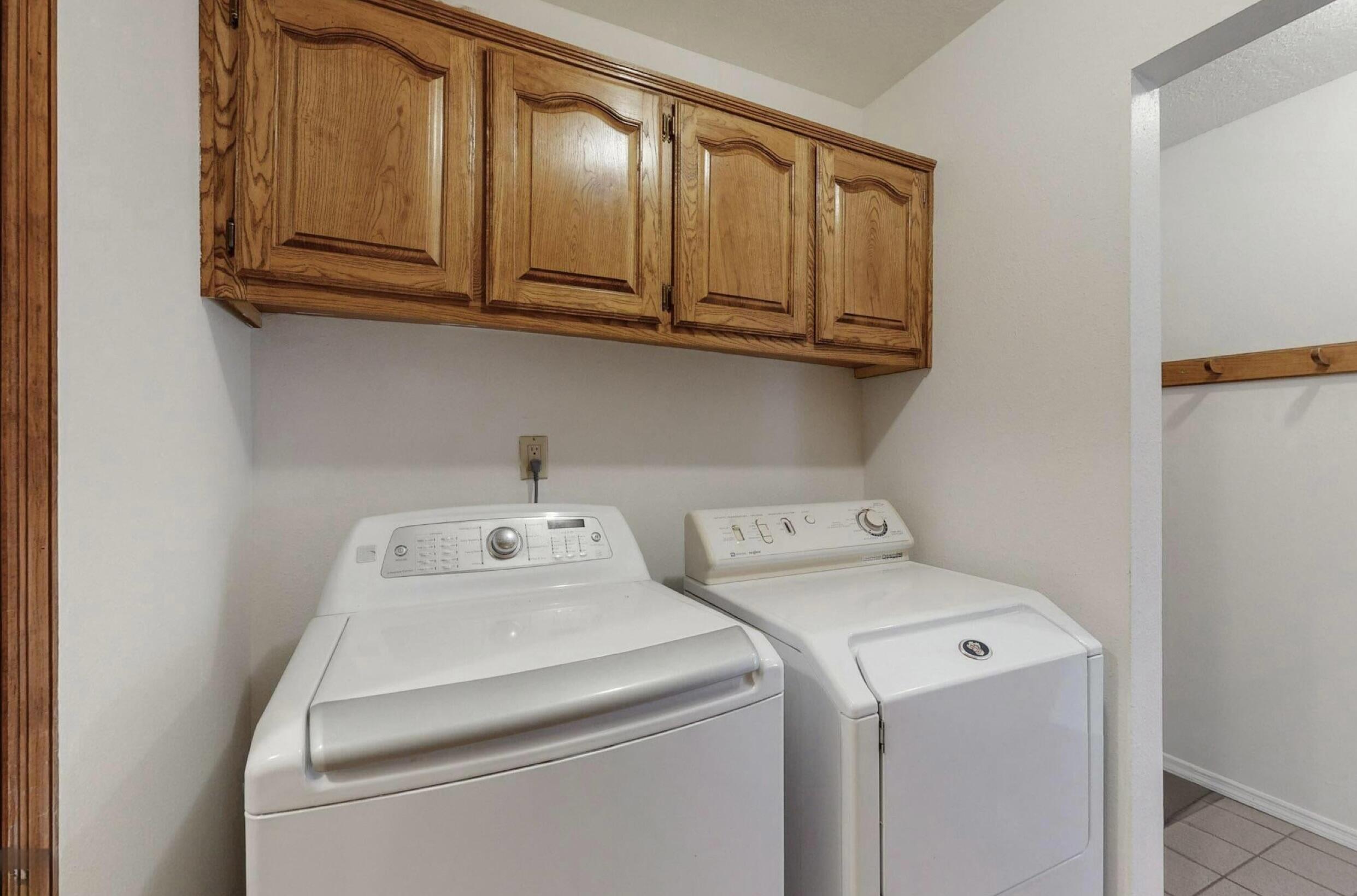 921 Romadora Lane SW