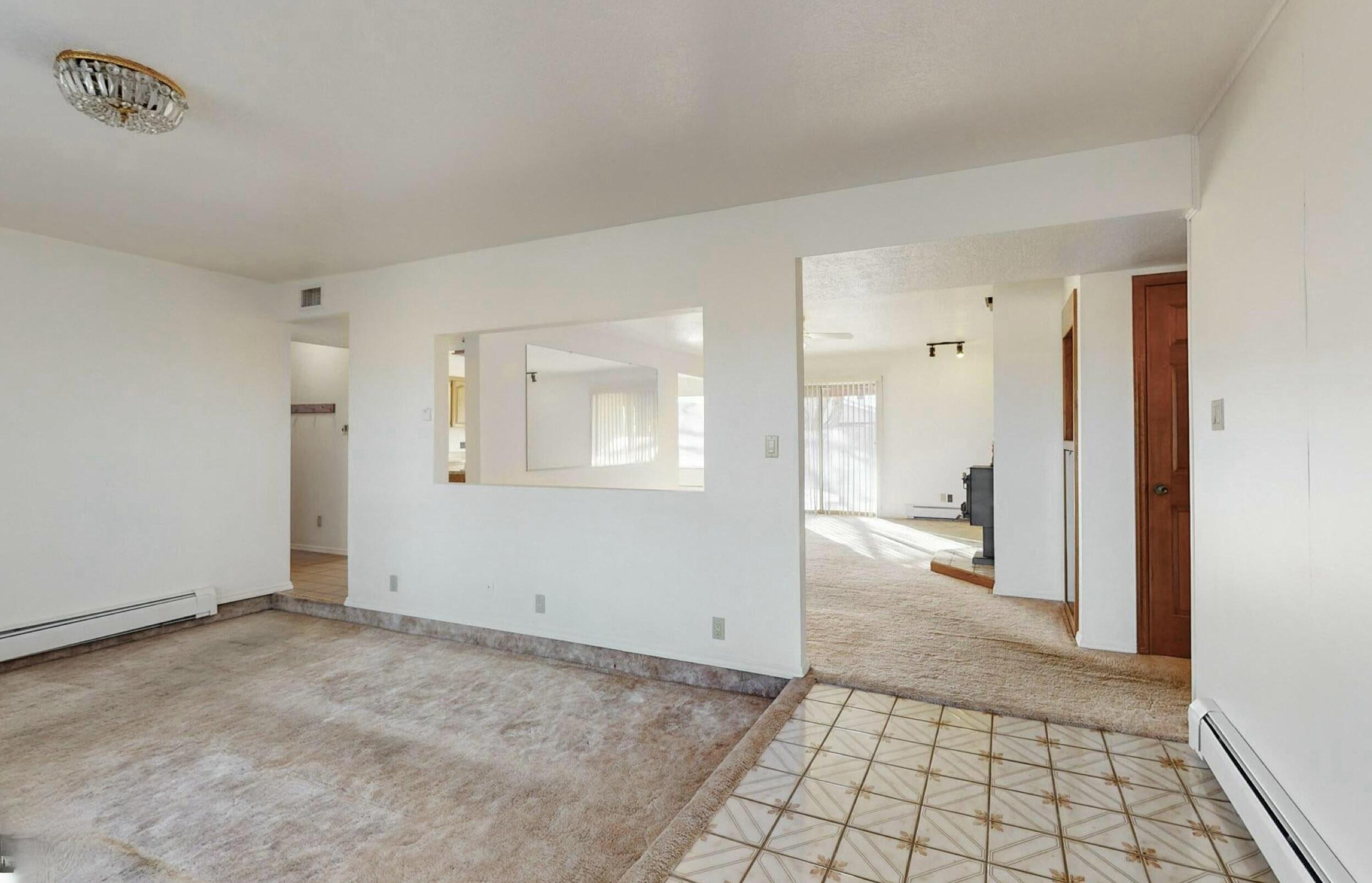 921 Romadora Lane SW