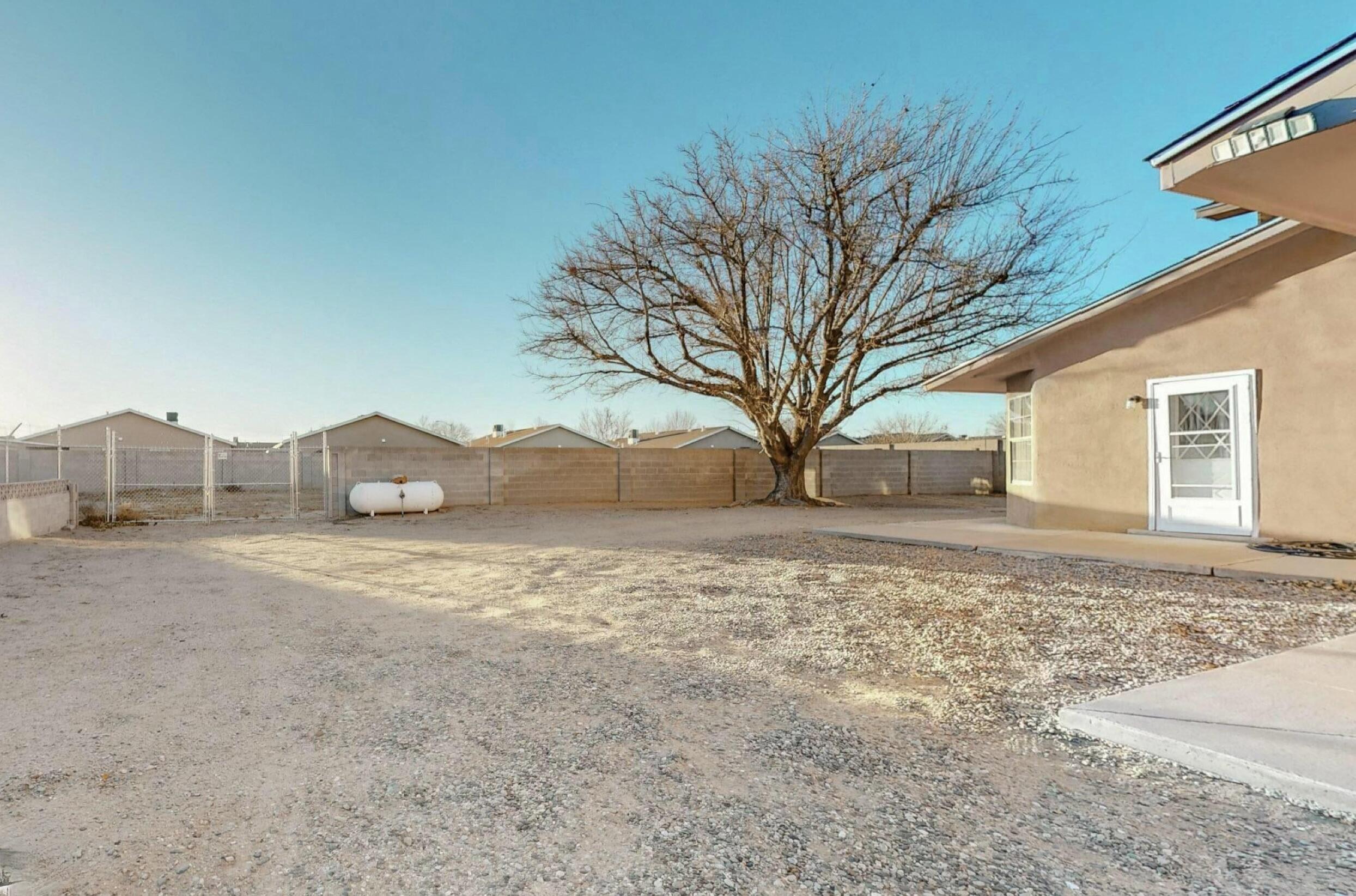 921 Romadora Lane SW