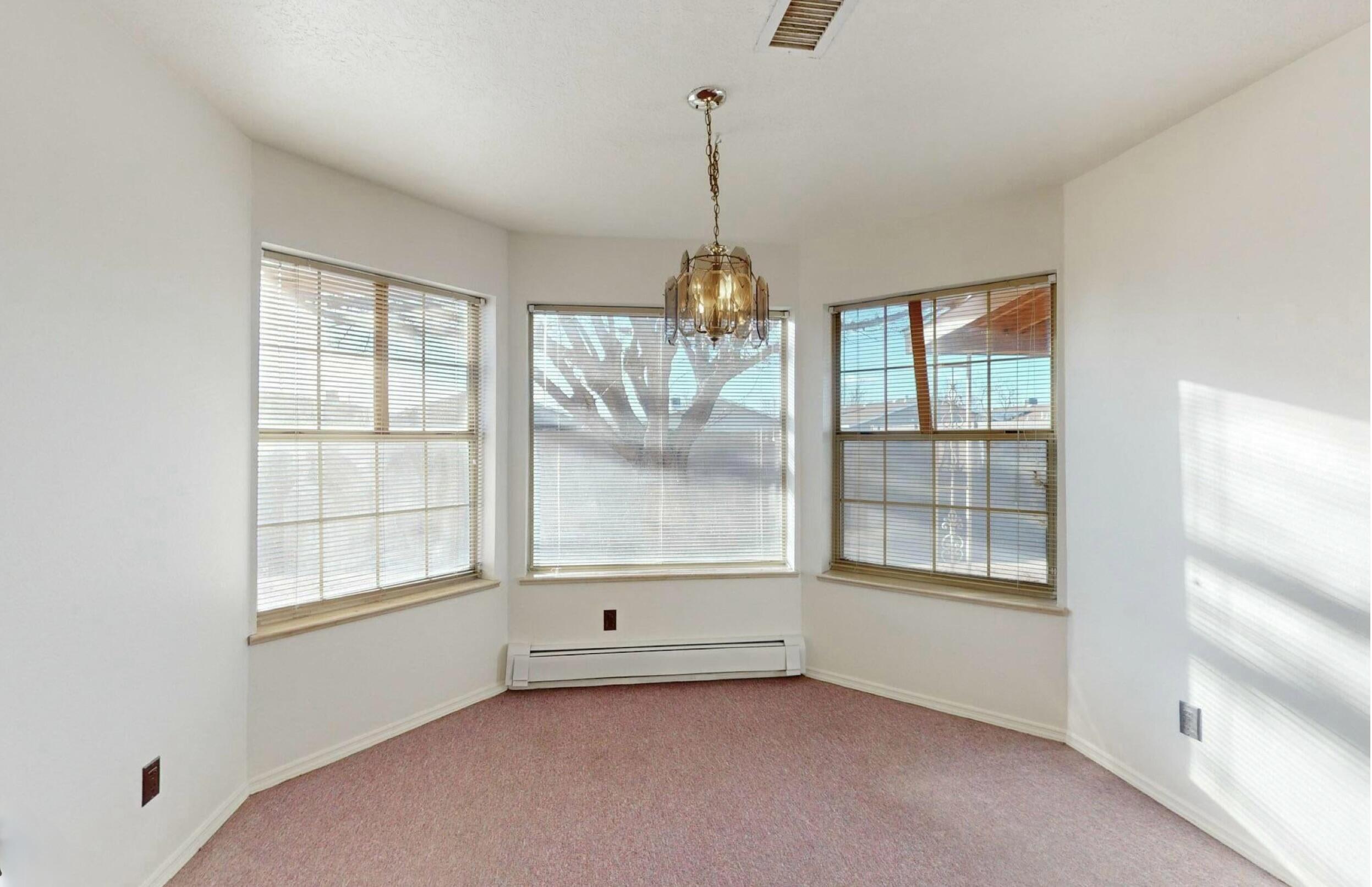 921 Romadora Lane SW