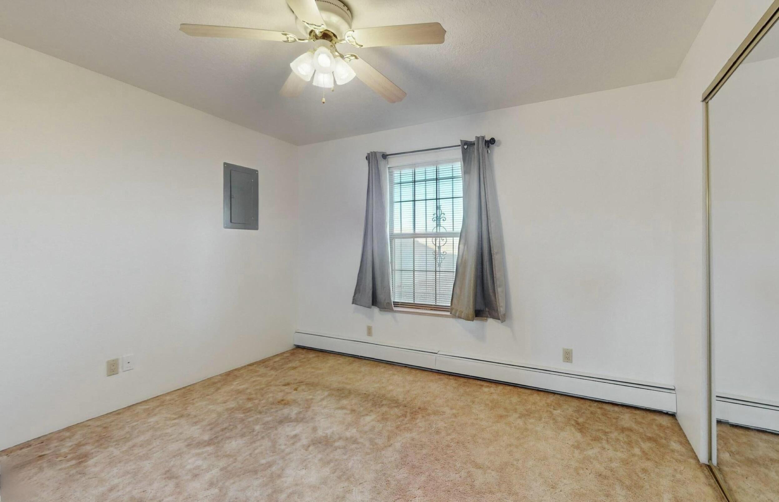 921 Romadora Lane SW