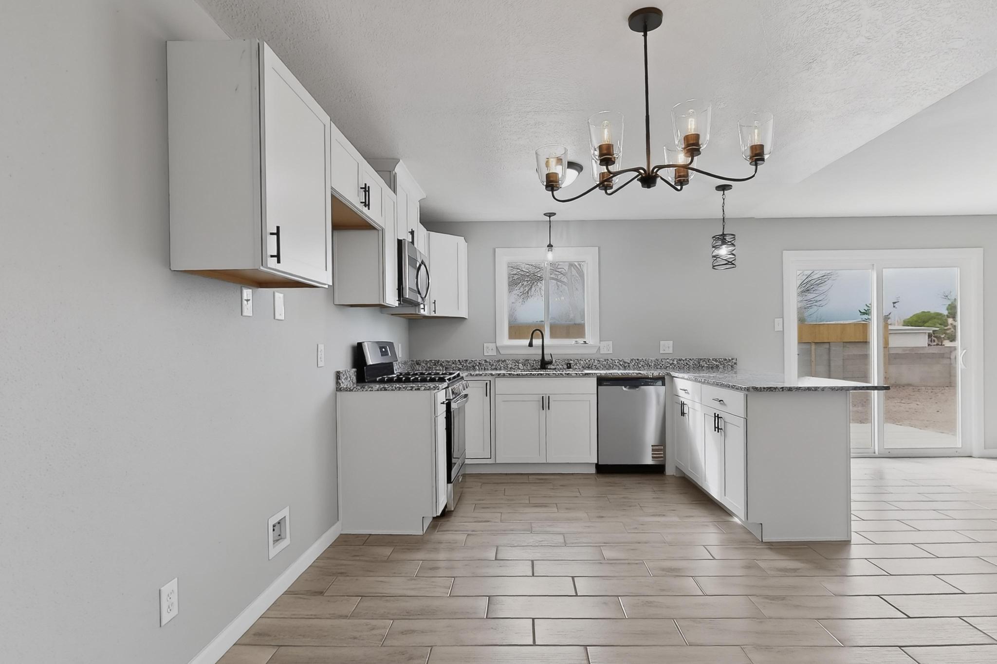 6300 Barnhart Court NE