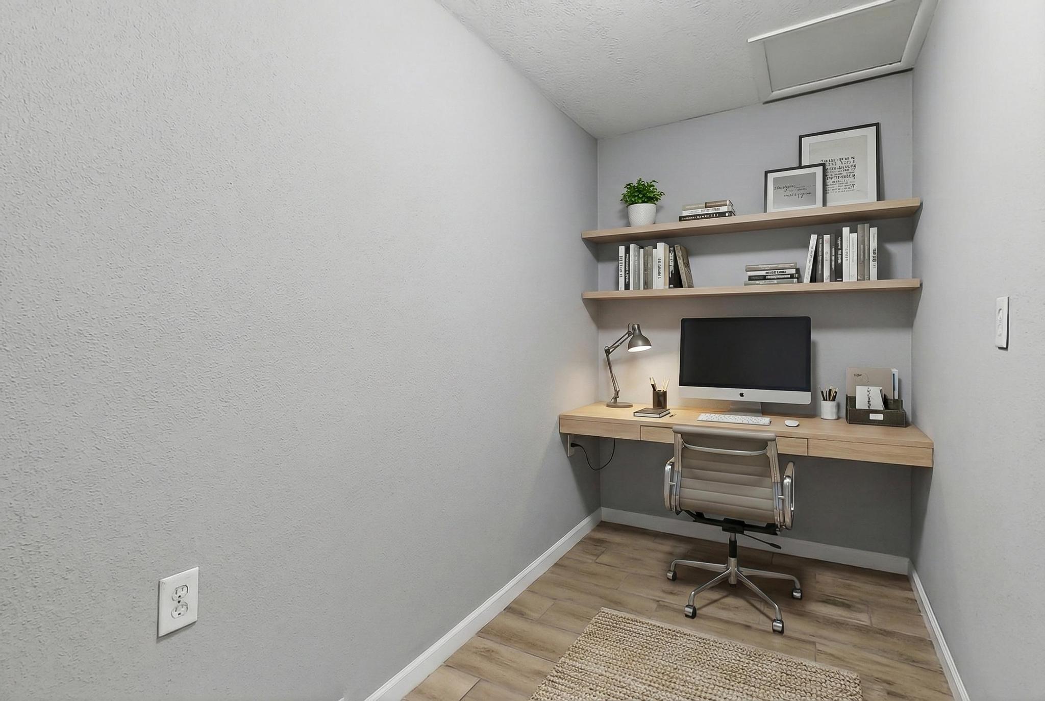 6300 Barnhart Court NE