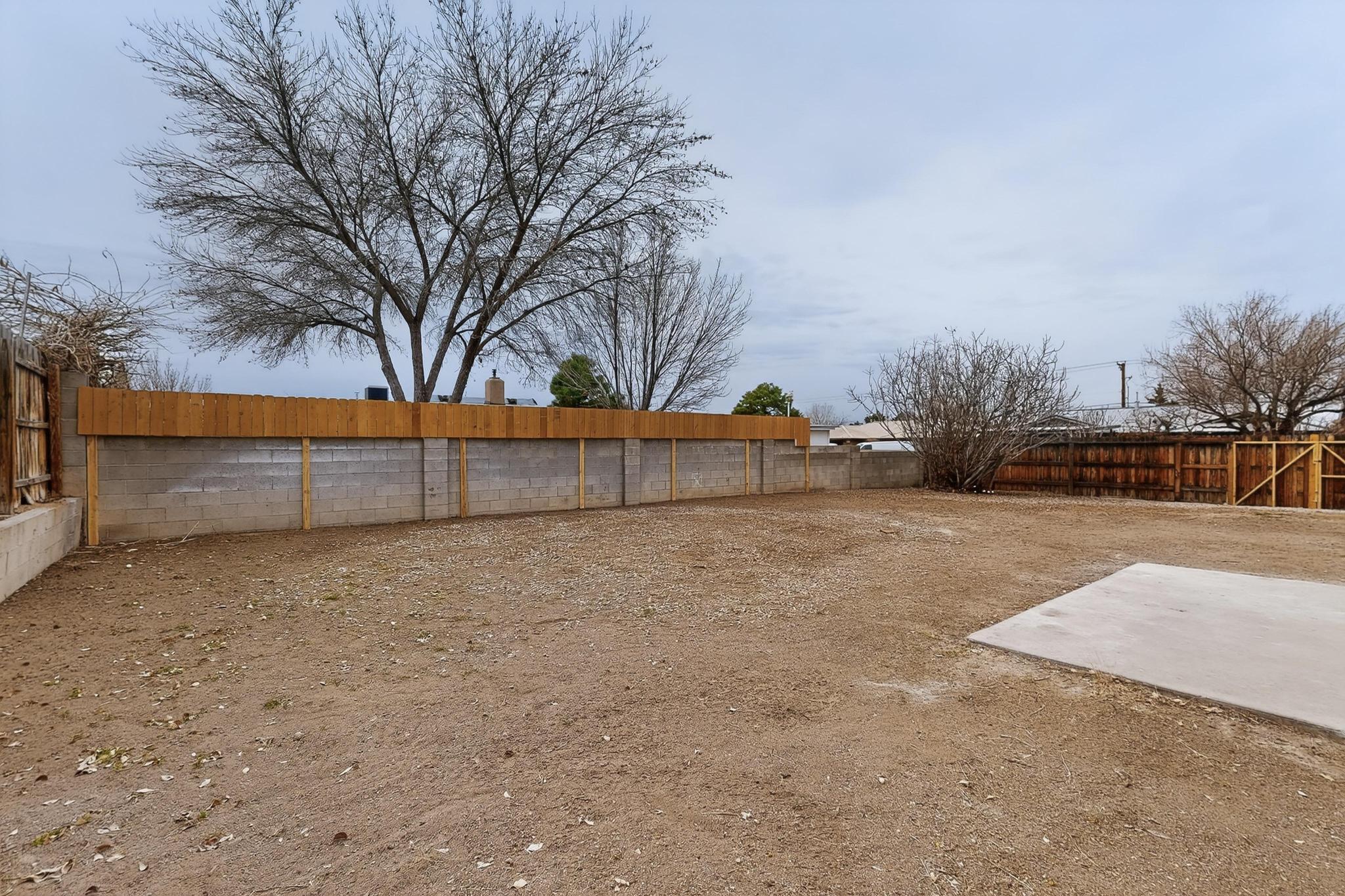 6300 Barnhart Court NE