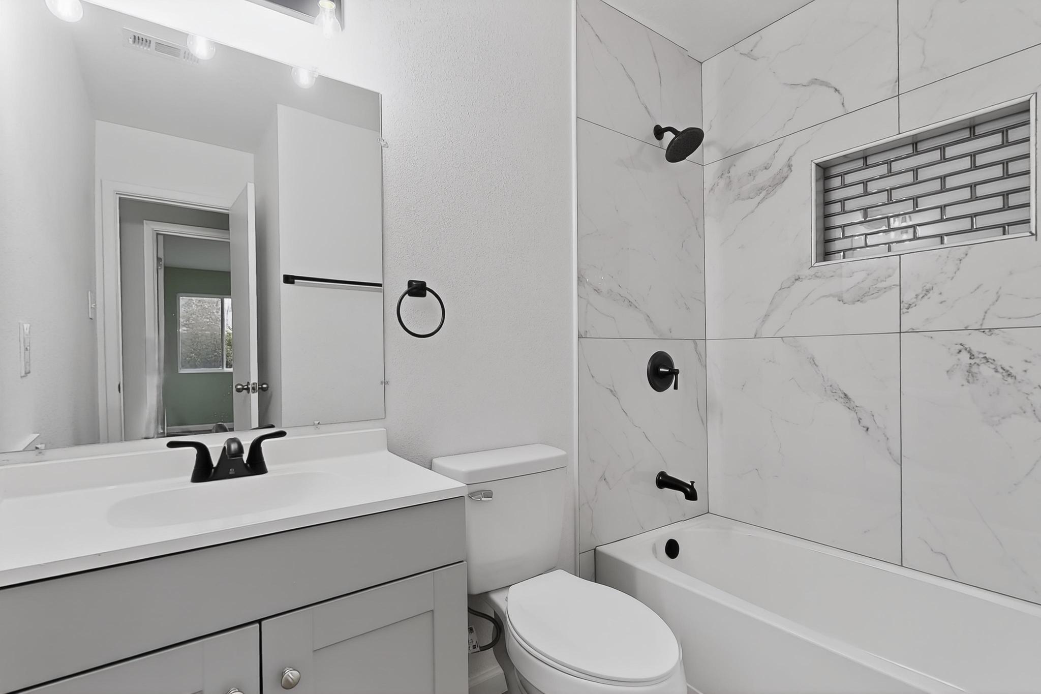 6300 Barnhart Court NE