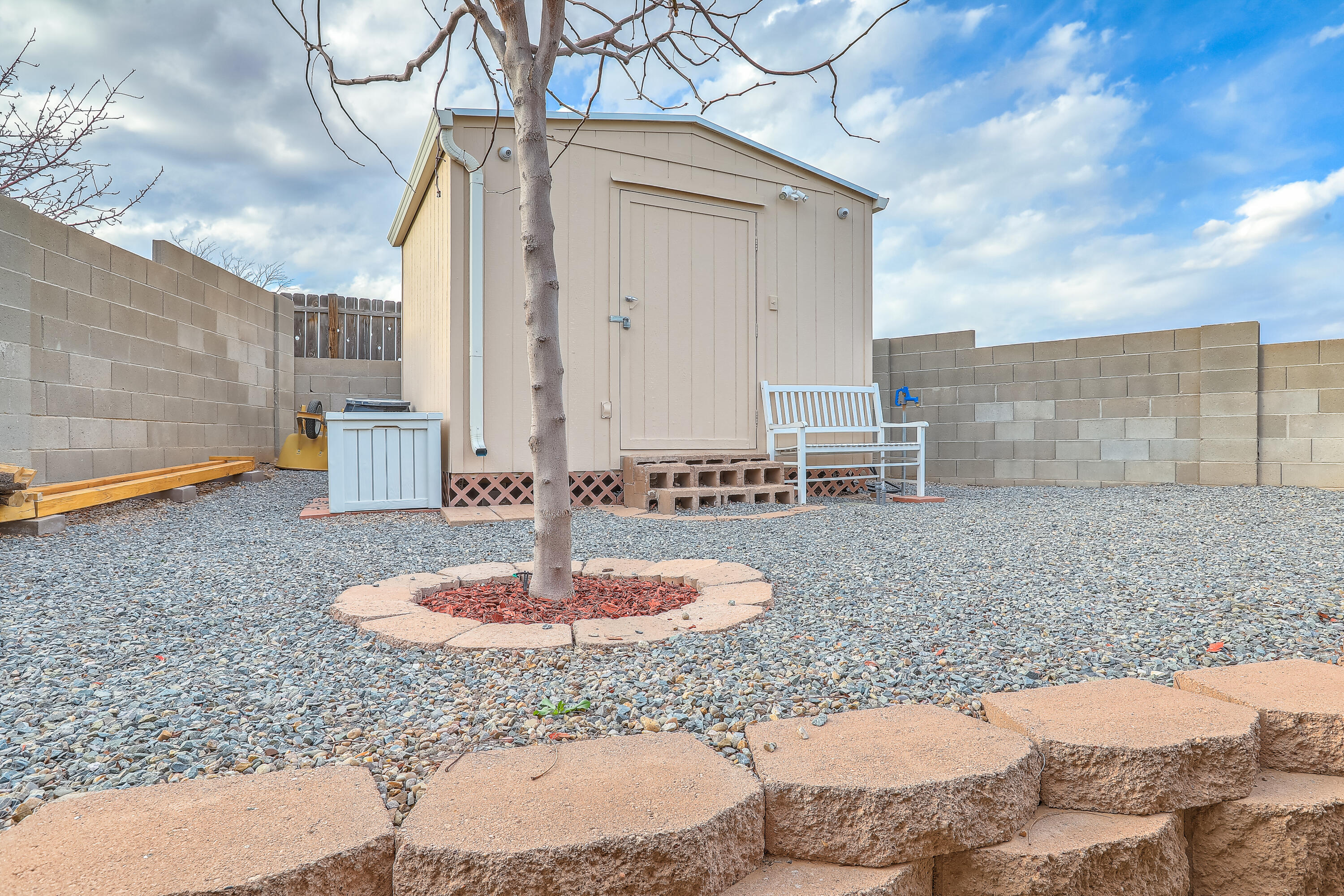 3969 Rancher Loop NE