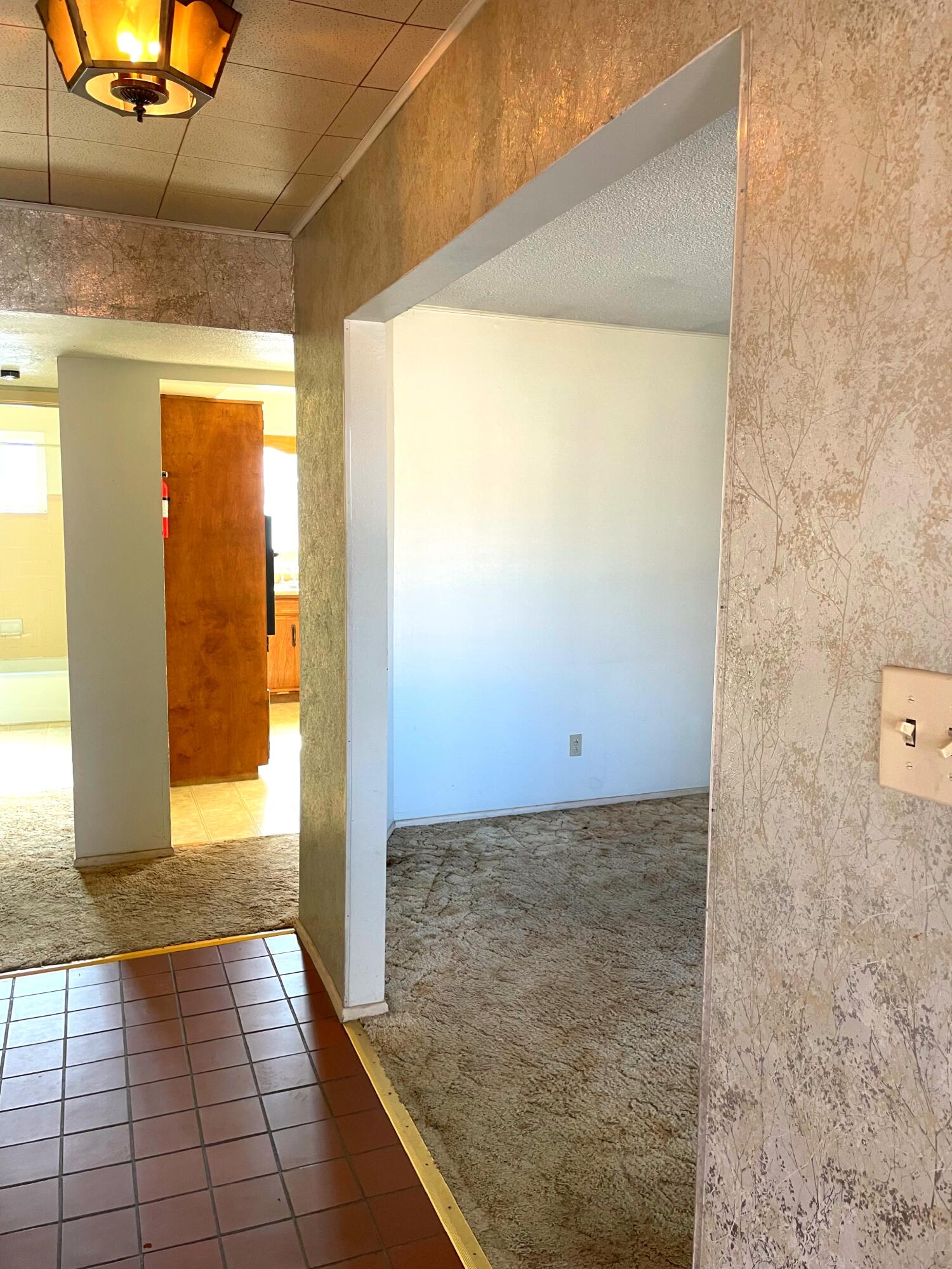 1900 Shari Vista Road SW