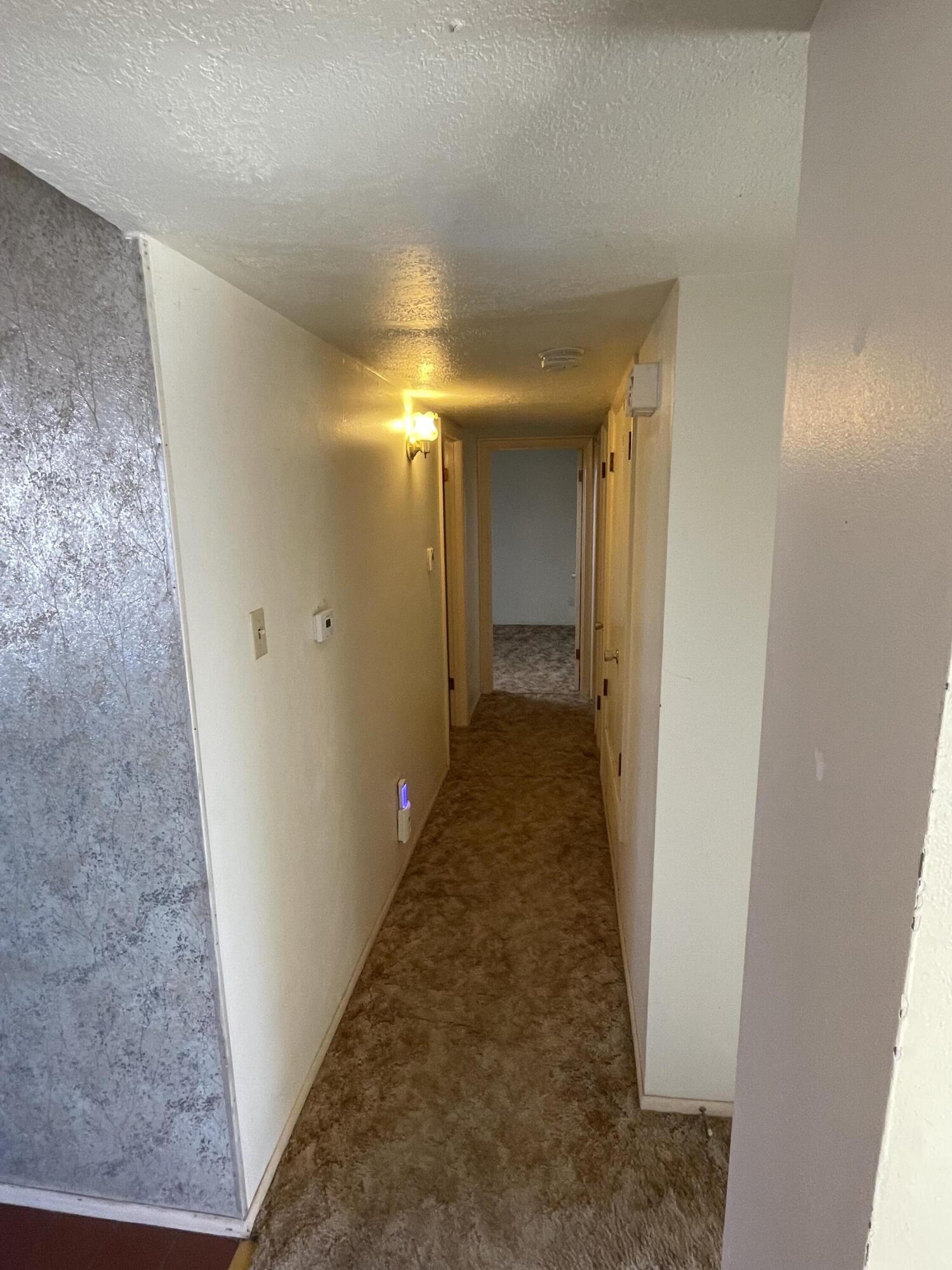 1900 Shari Vista Road SW