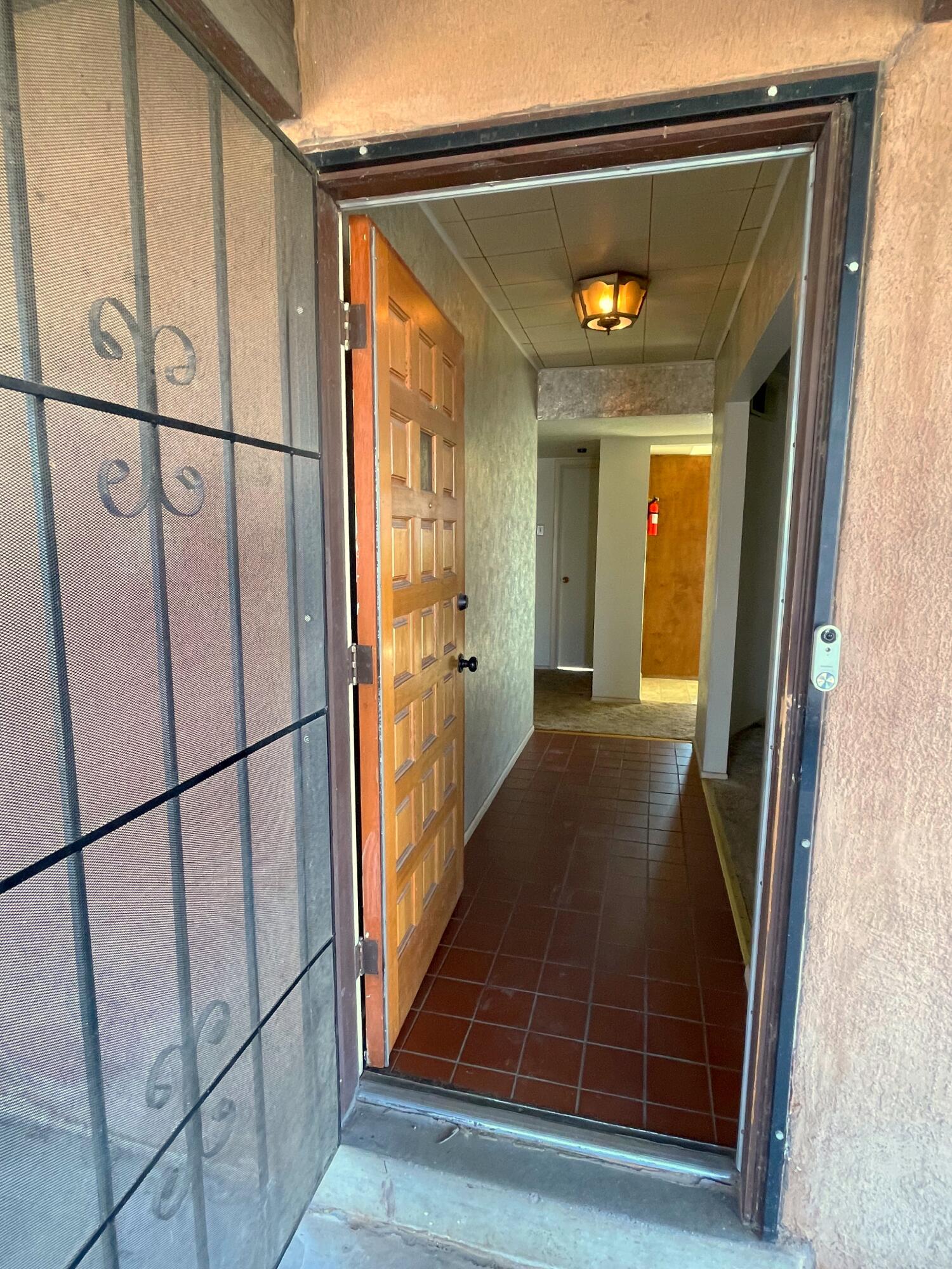 1900 Shari Vista Road SW