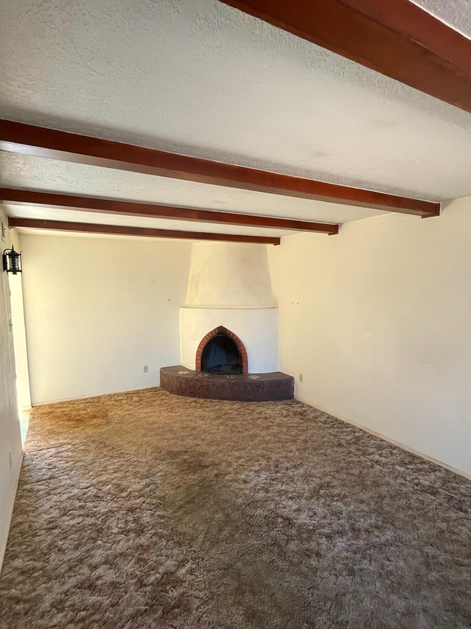 1900 Shari Vista Road SW