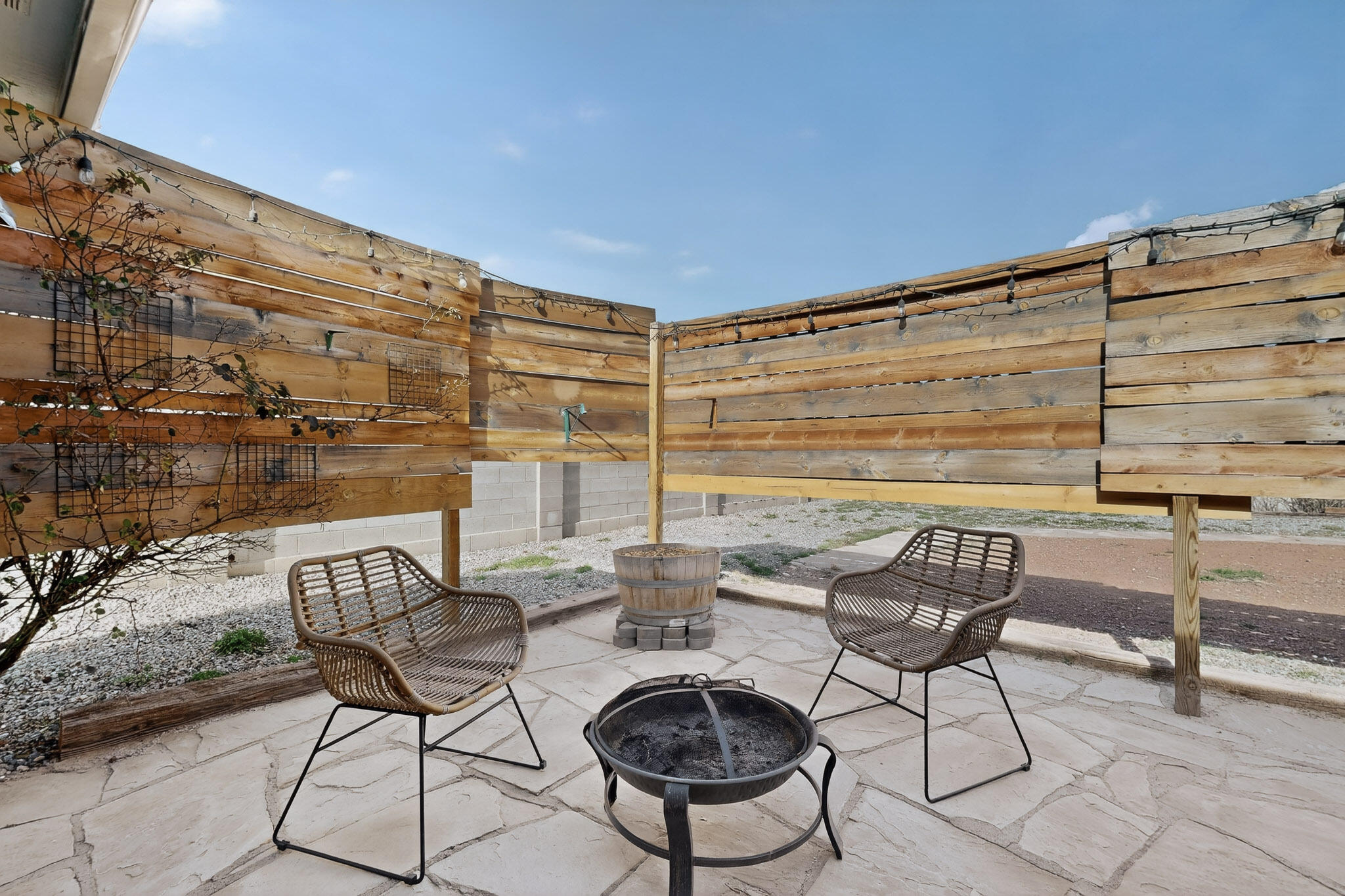 7417 Mackenzie Drive NE