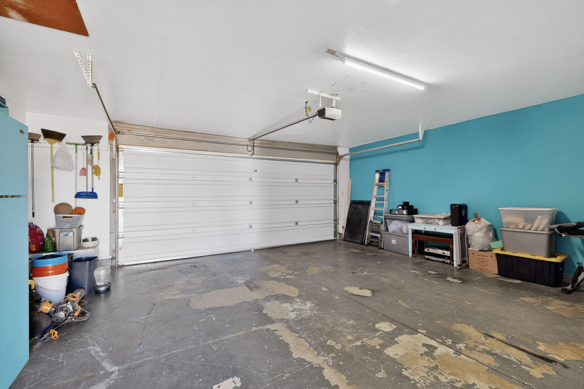 7417 Mackenzie Drive NE