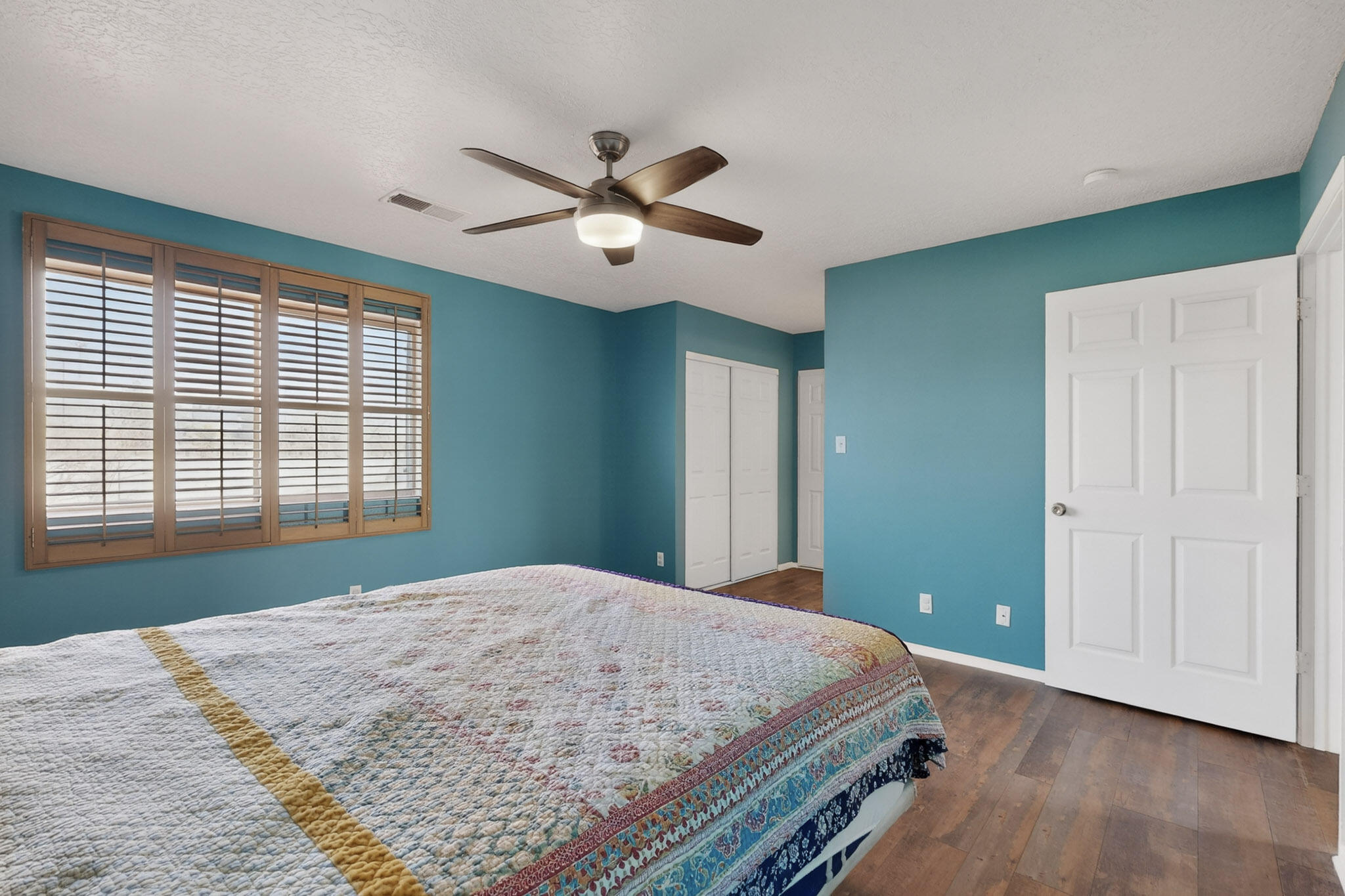 7417 Mackenzie Drive NE