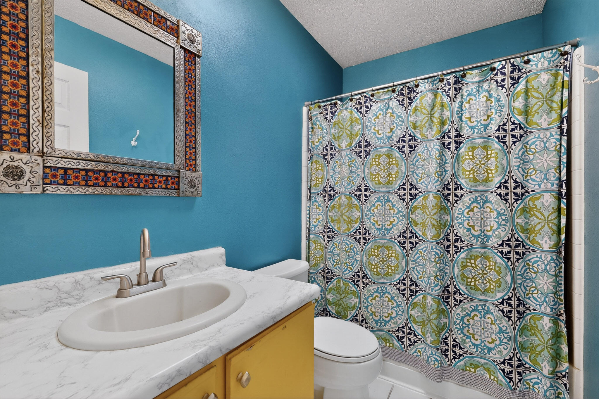 7417 Mackenzie Drive NE