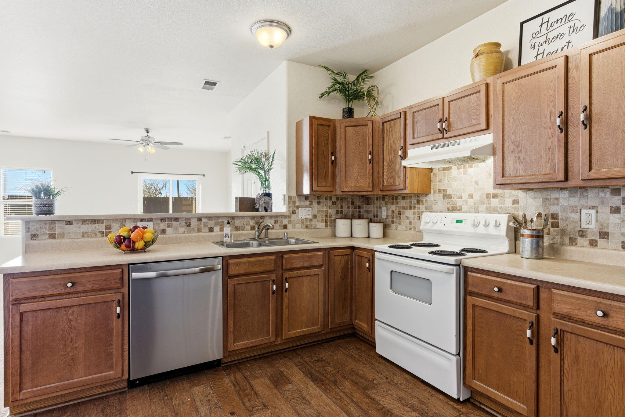215 Lanier Drive SE