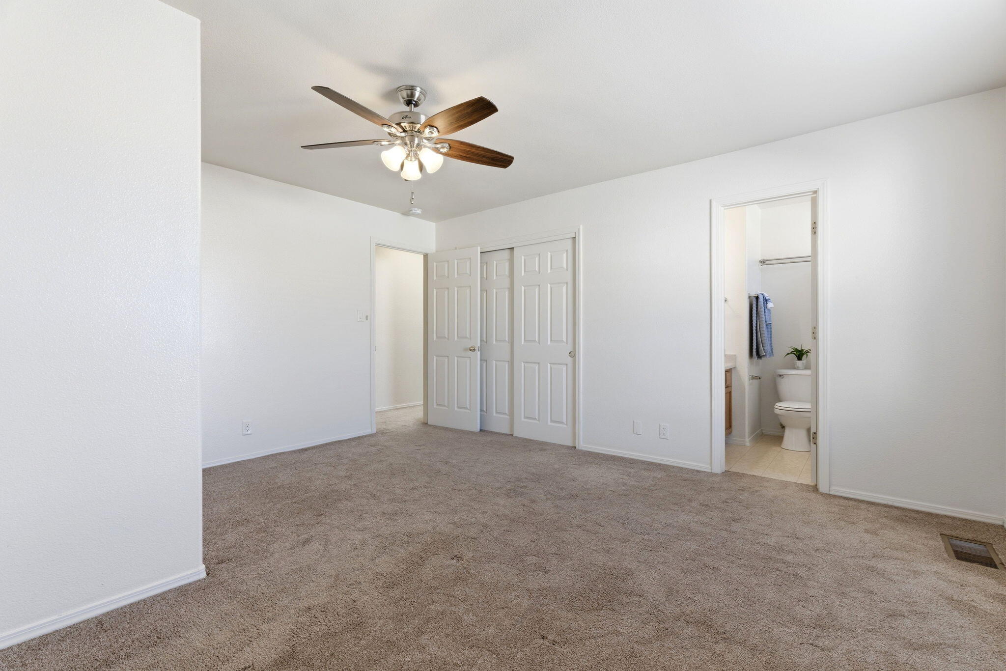 215 Lanier Drive SE