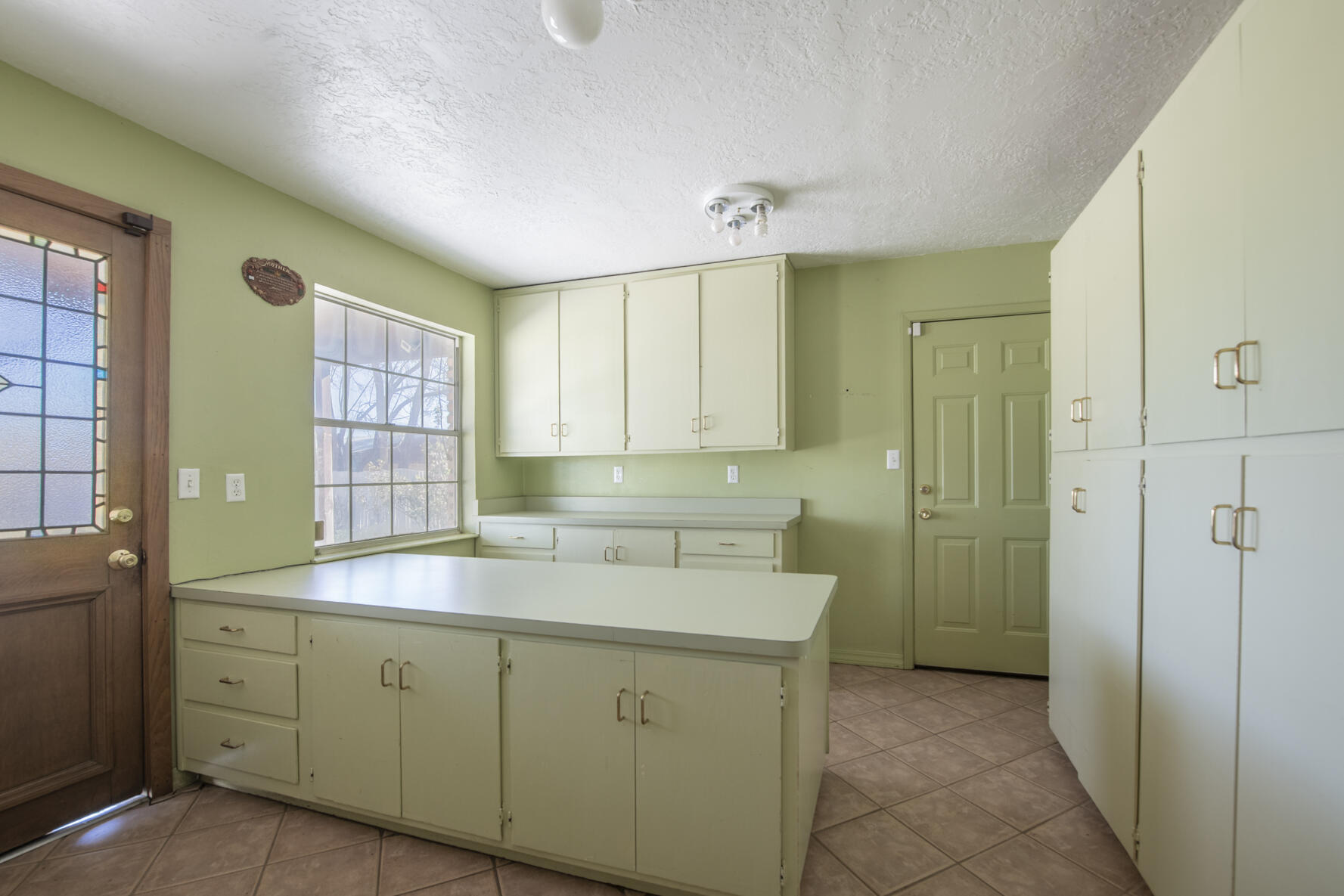 350 Applewood Road