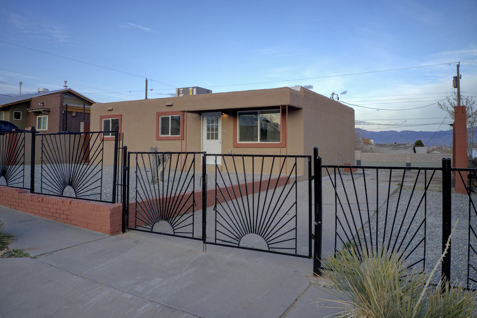 416 68th Street SW