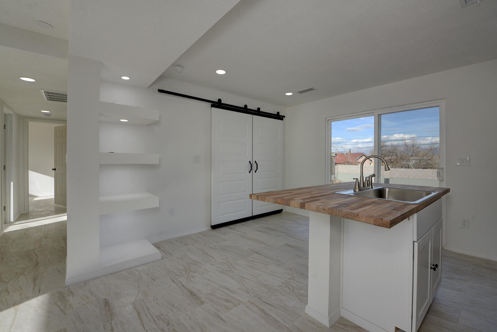 416 68th Street SW