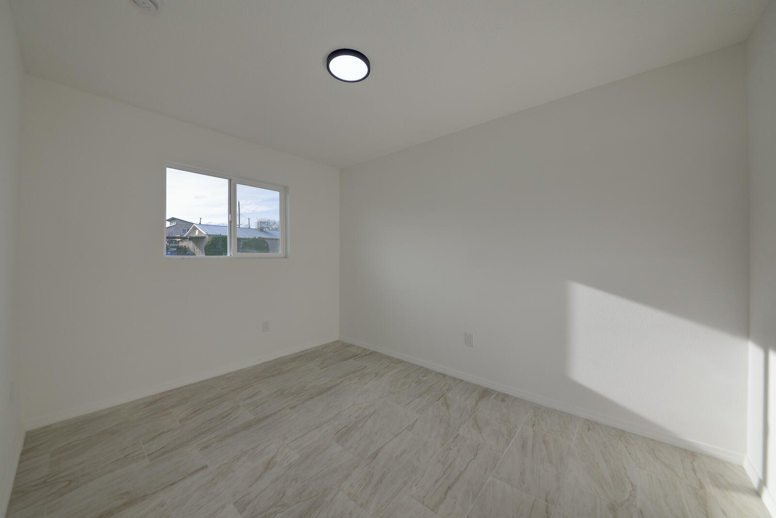 416 68th Street SW